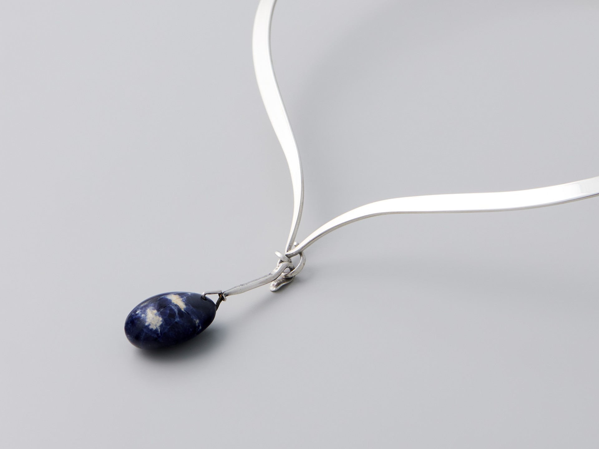 Necklace image 2