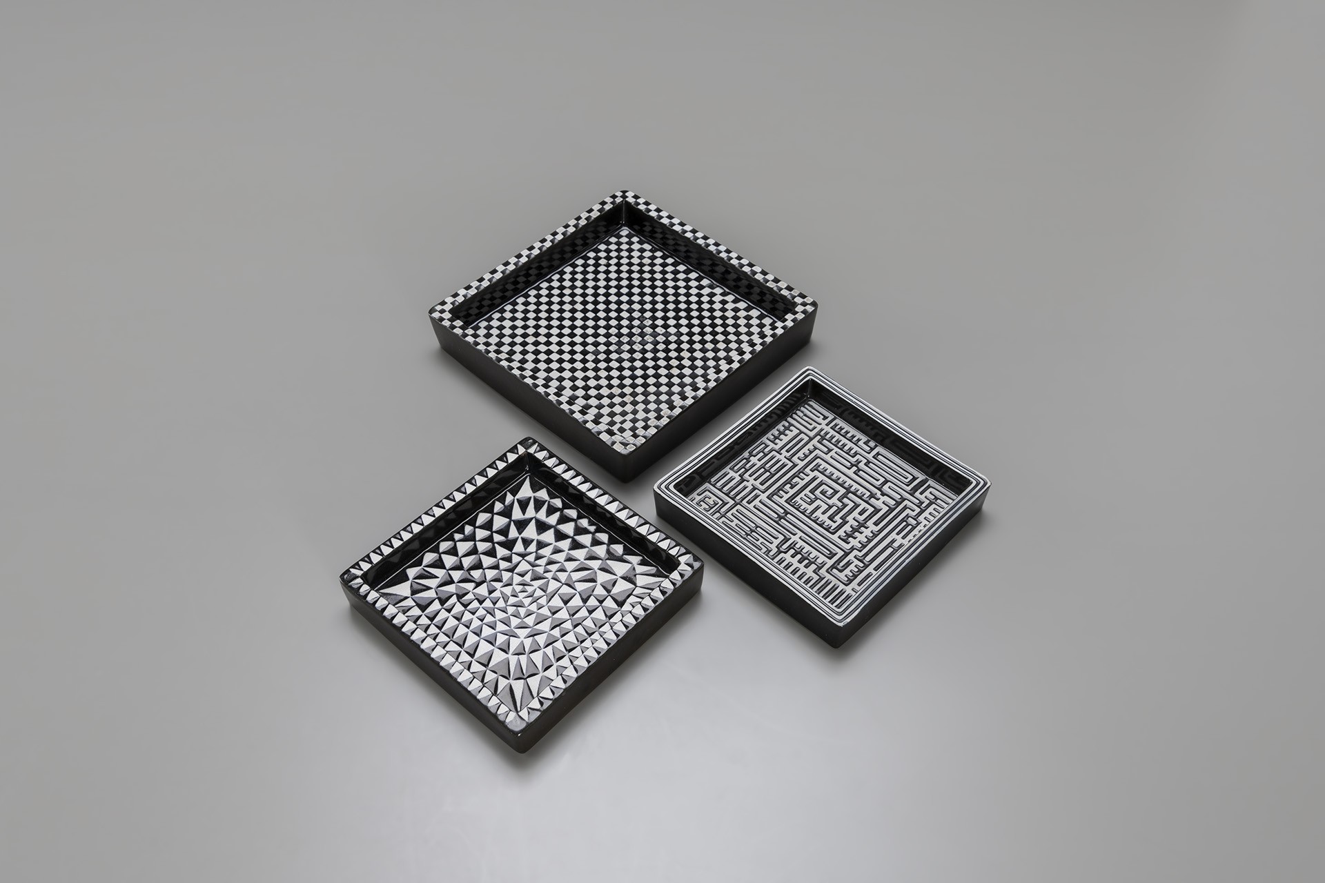 Three "Domino" Trays image 2