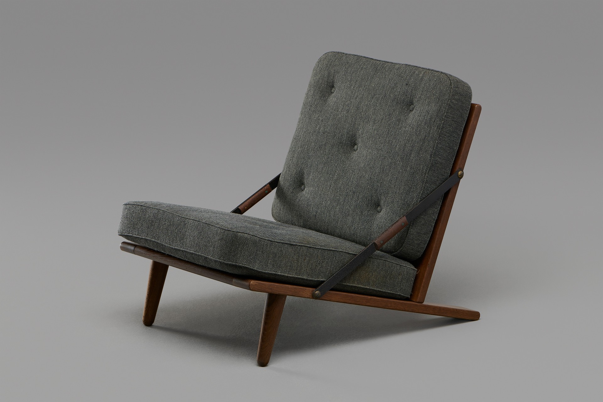 Lounge chair