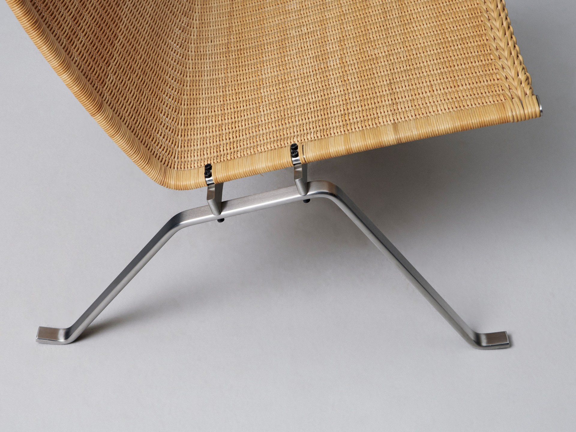 Pair of 'PK-22' Chairs image 10