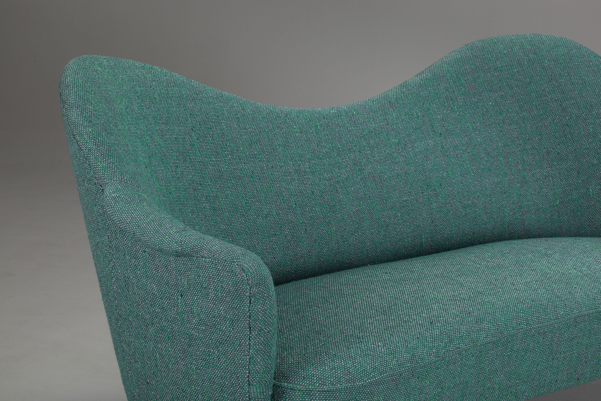 Sofa image 5