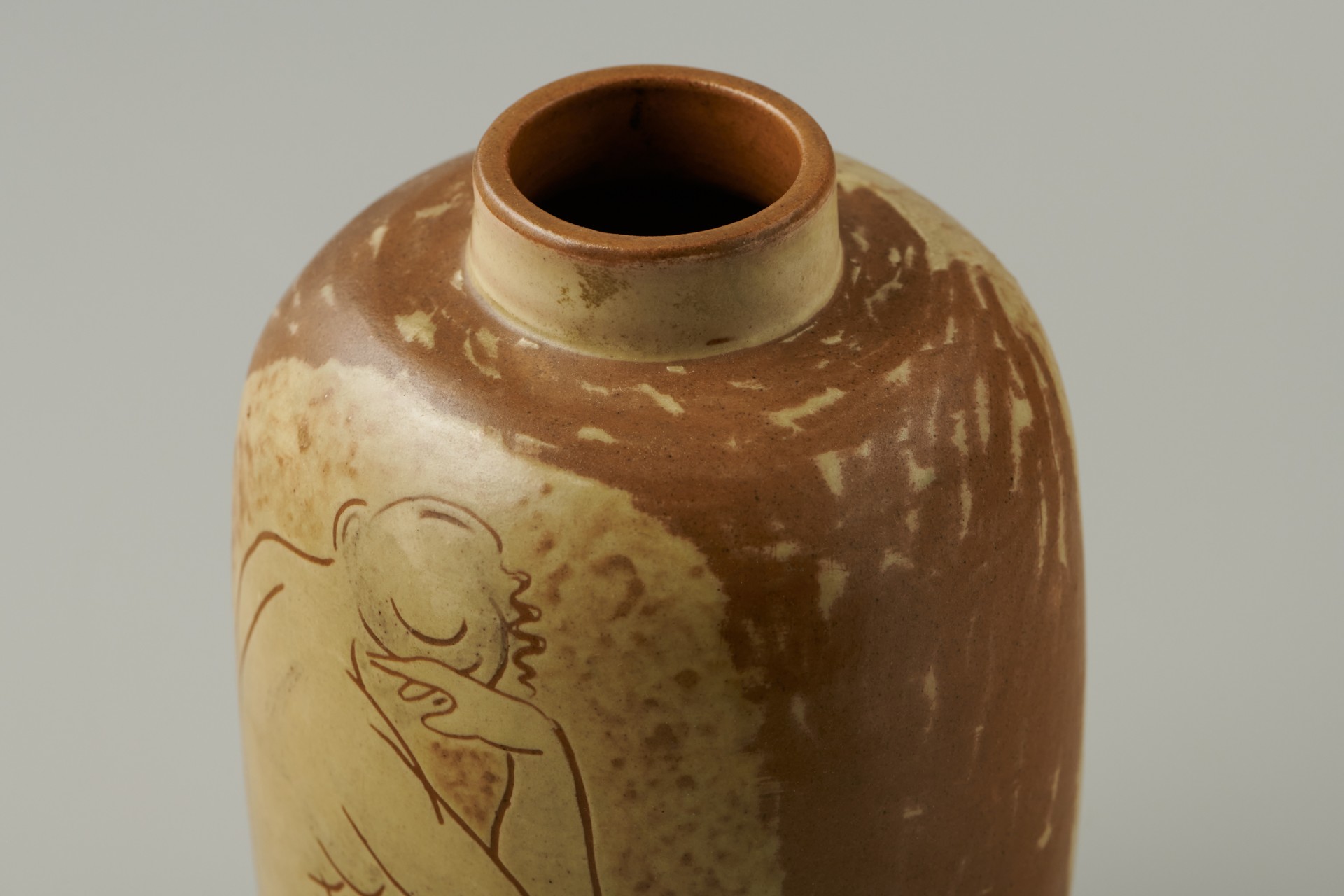 Vase image 3