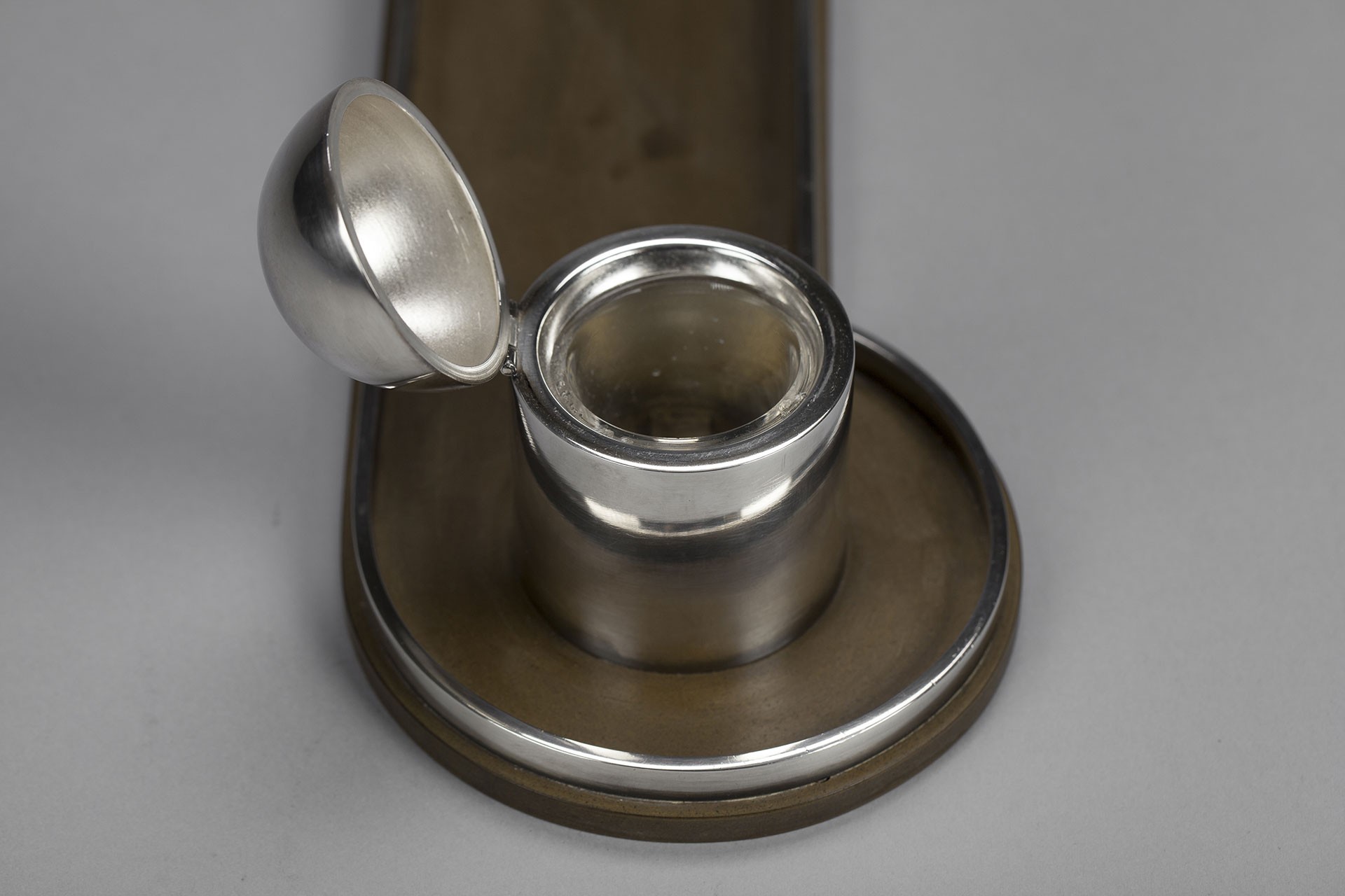 Danish Thirties Inkwell image 3