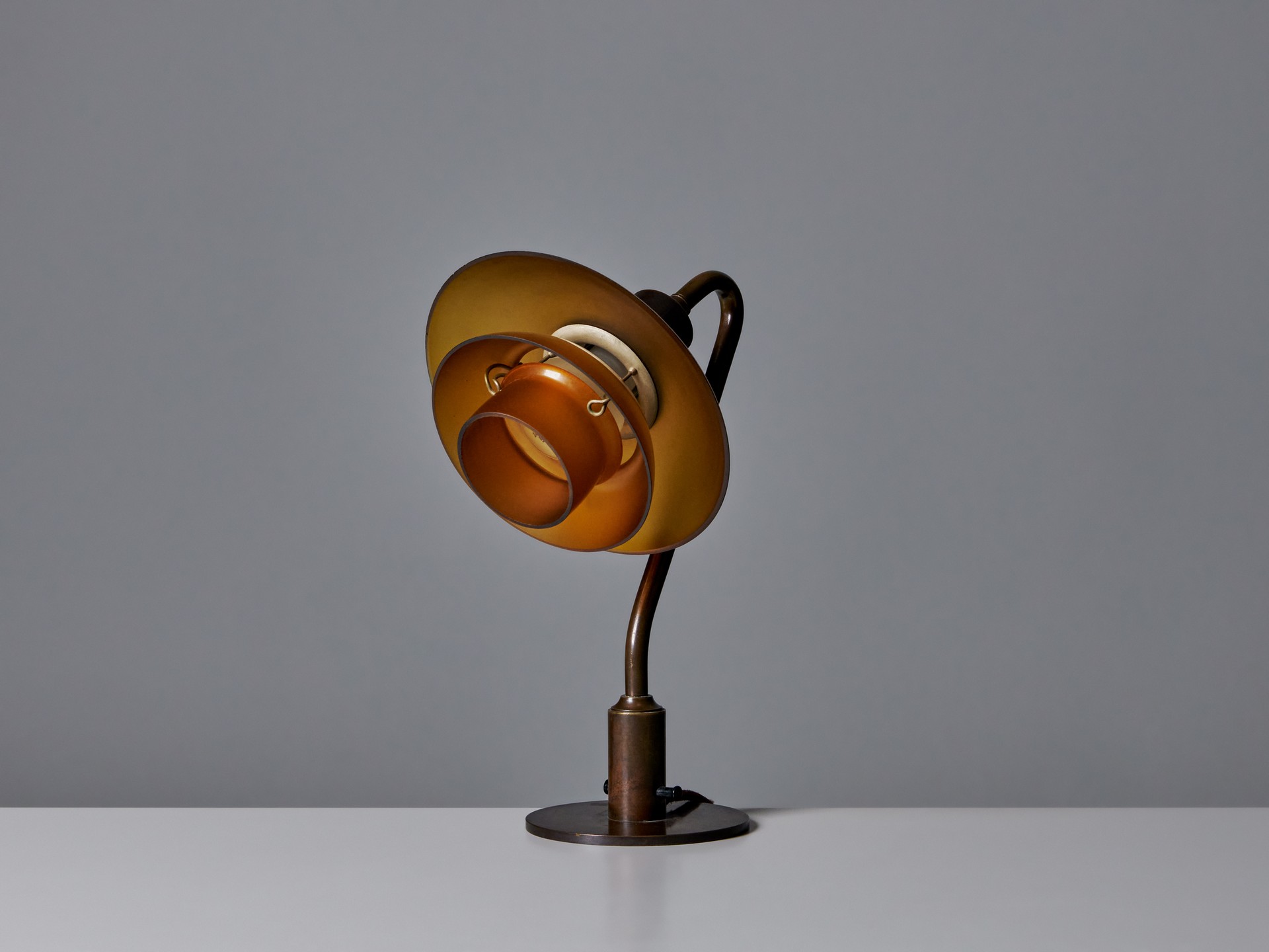 Early 'PH 2/2' Table Lamp image 3