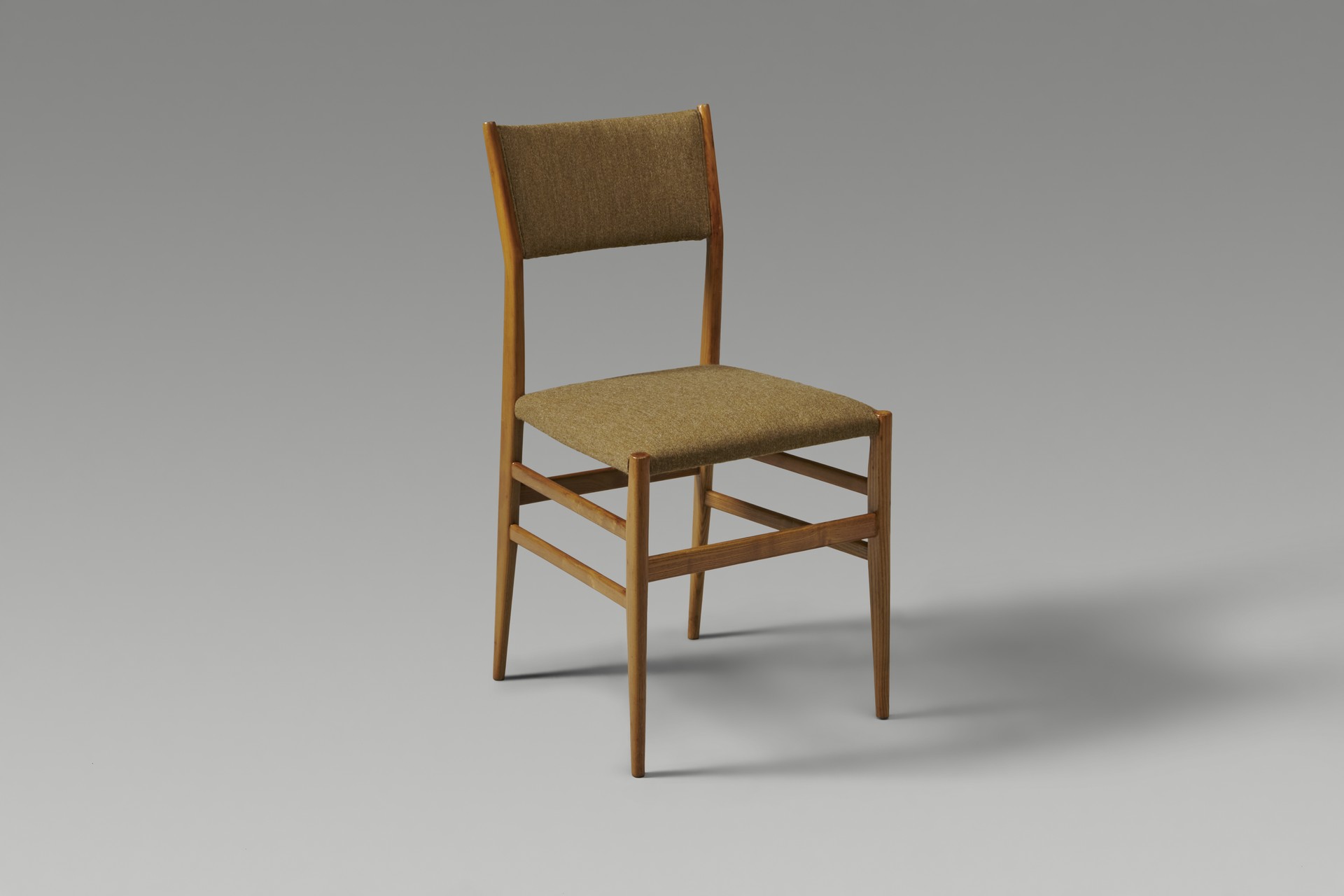 Set of Twelve 'Leggera' Chairs image 2