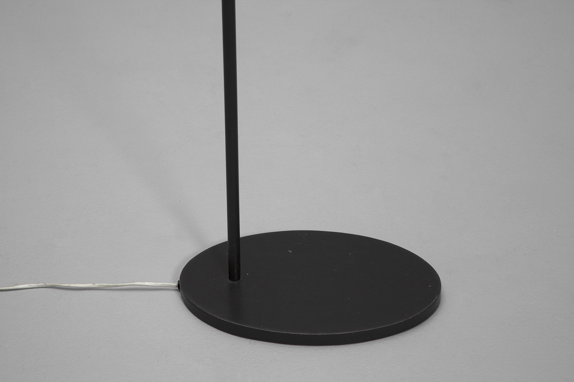 Arne Jacobsen Floor Lamp image 5