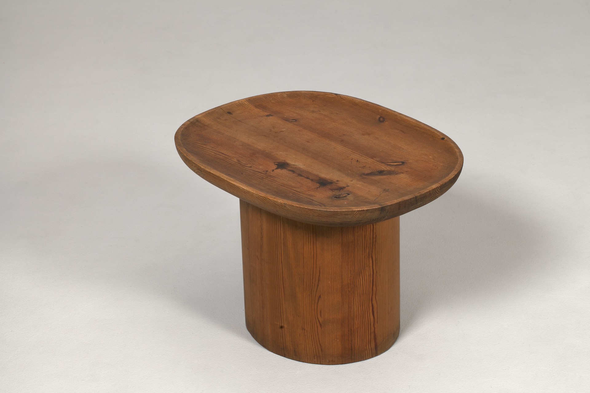 'Utö' Table image 2