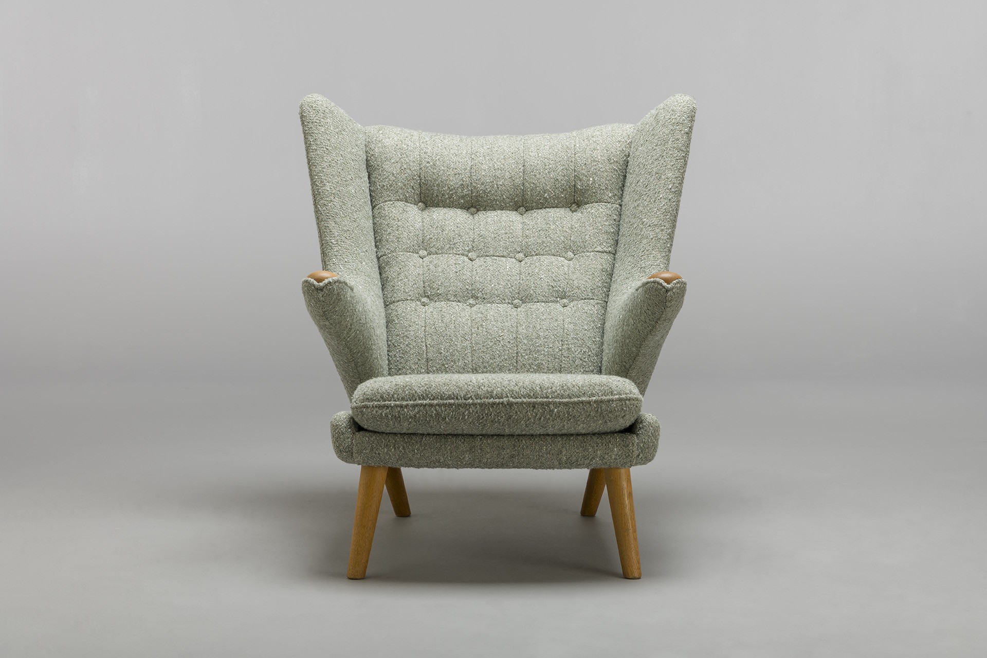 'Papa Bear' Armchair, Model no. AP 19 image 3