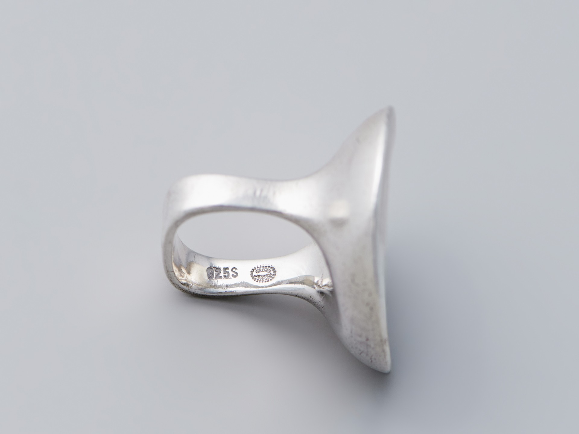 'Serenity' Ring image 5