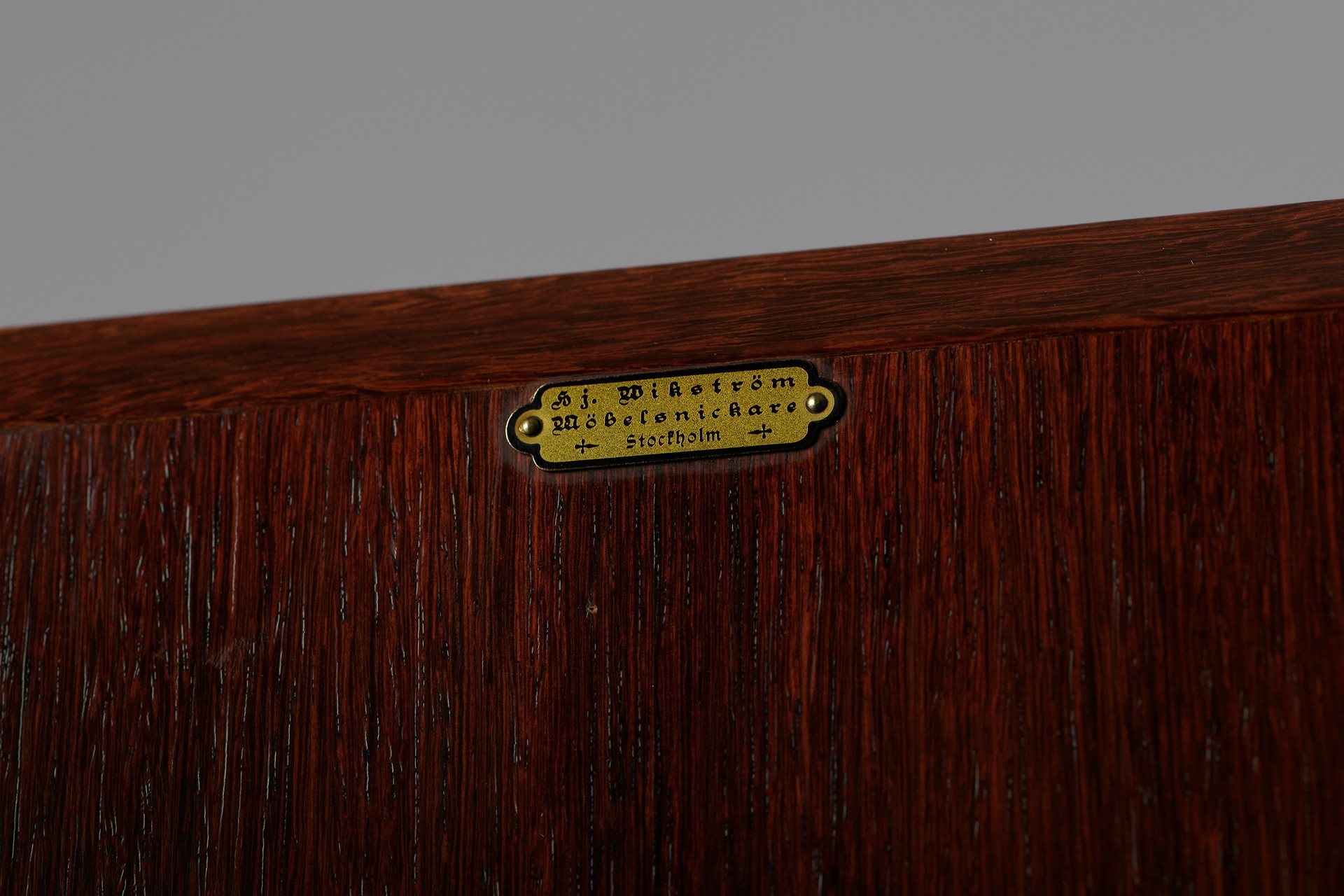 Cabinet image 9