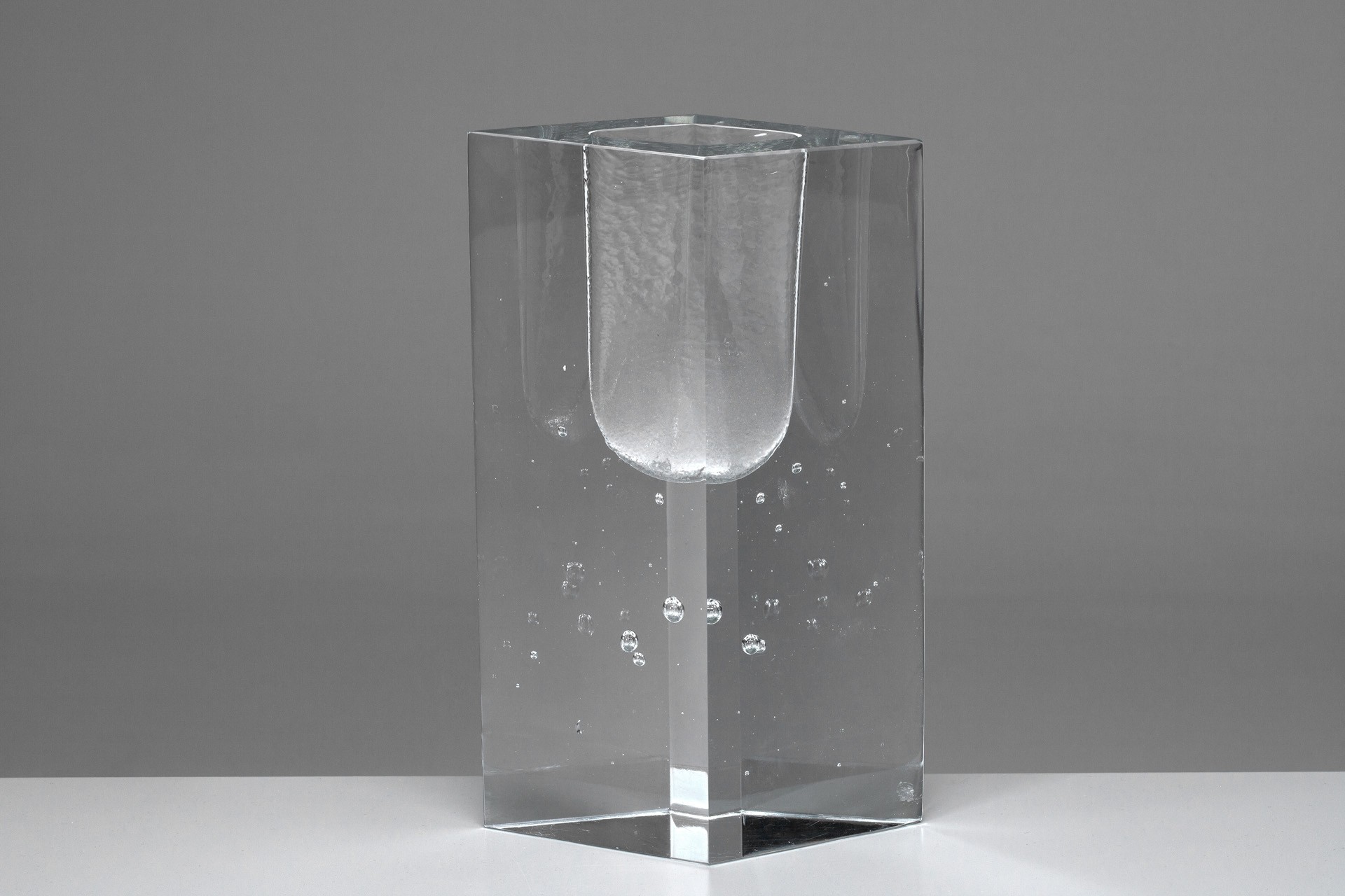 Kohinoor Glass Sculpture