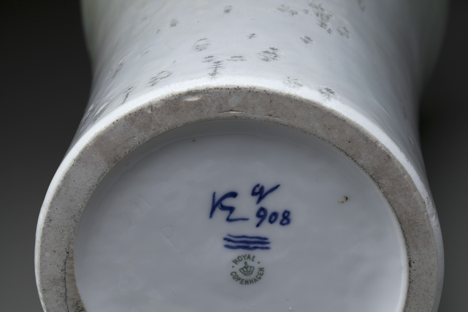 Large Vase image 5