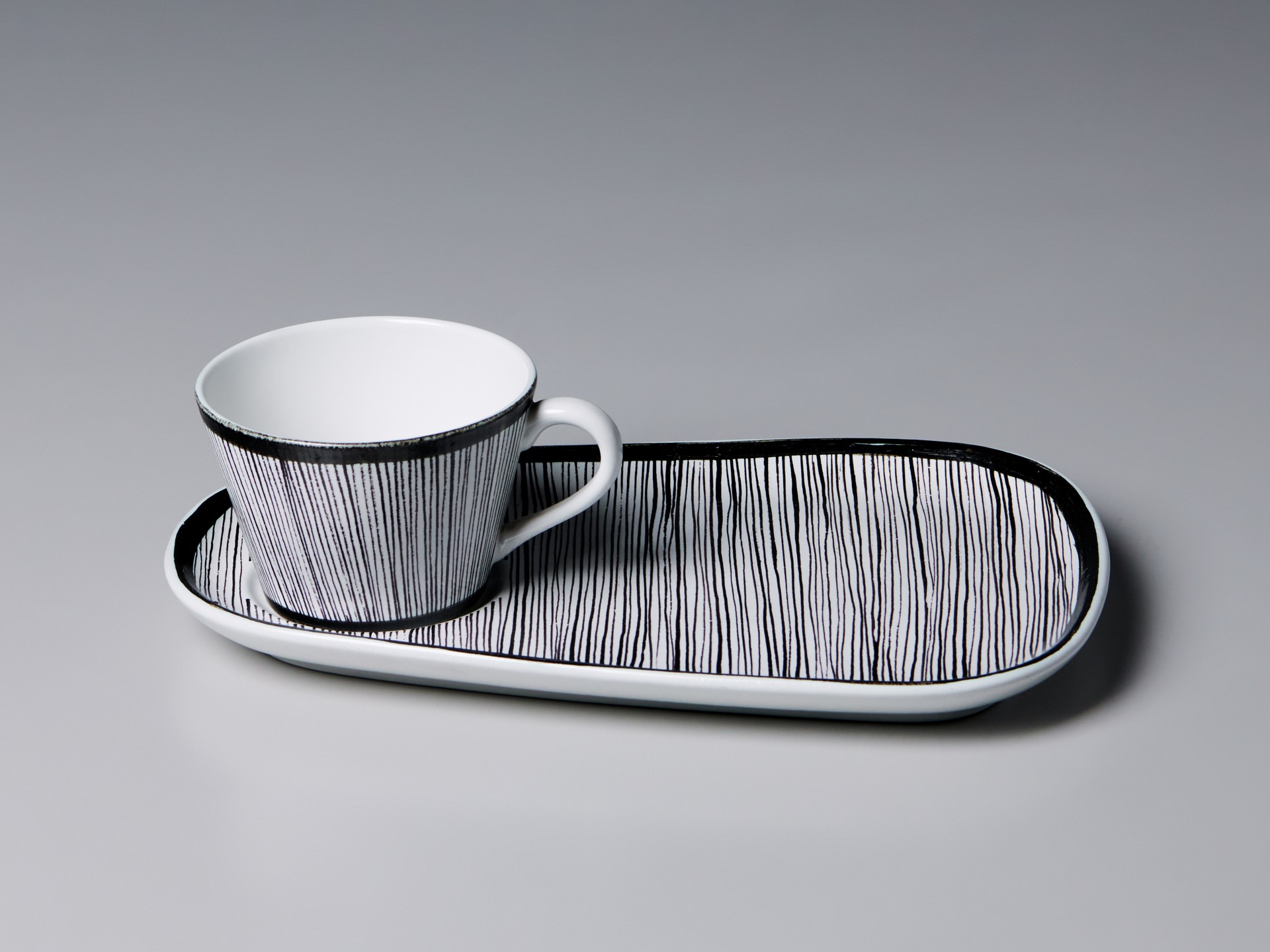 Six 'TV' Cups and Saucers image 2