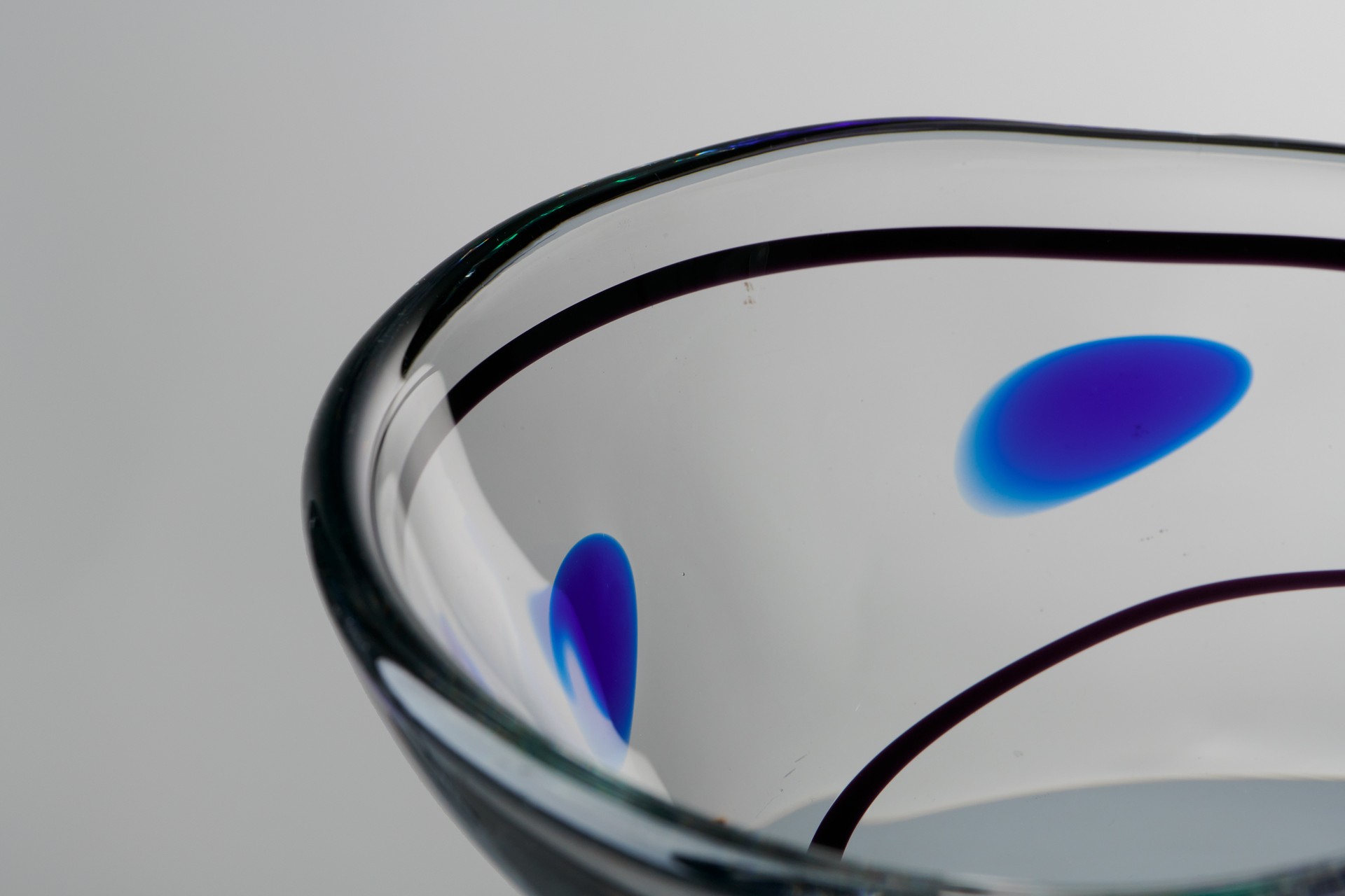 'Abstracta' Vase image 4