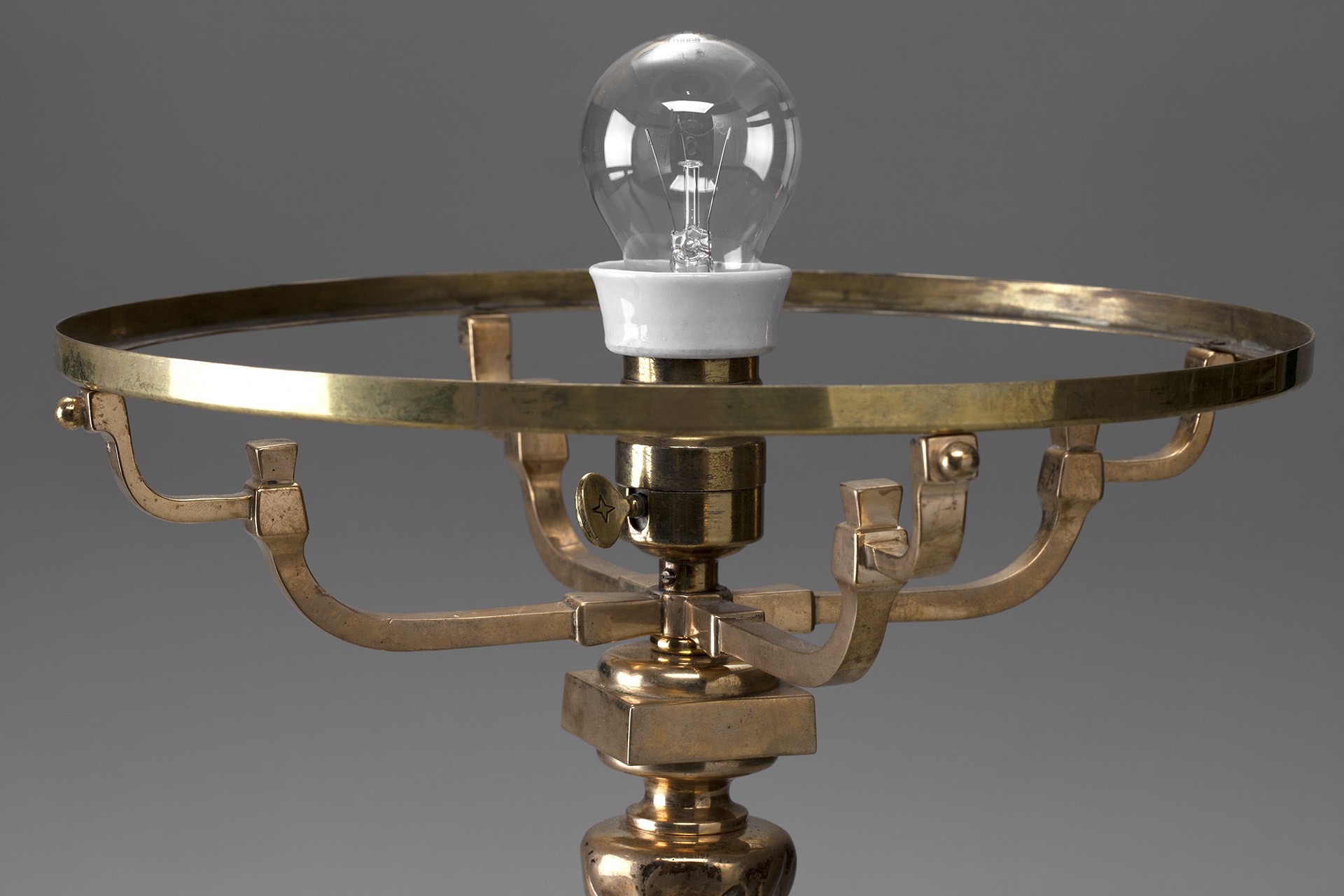 Lamp image 4