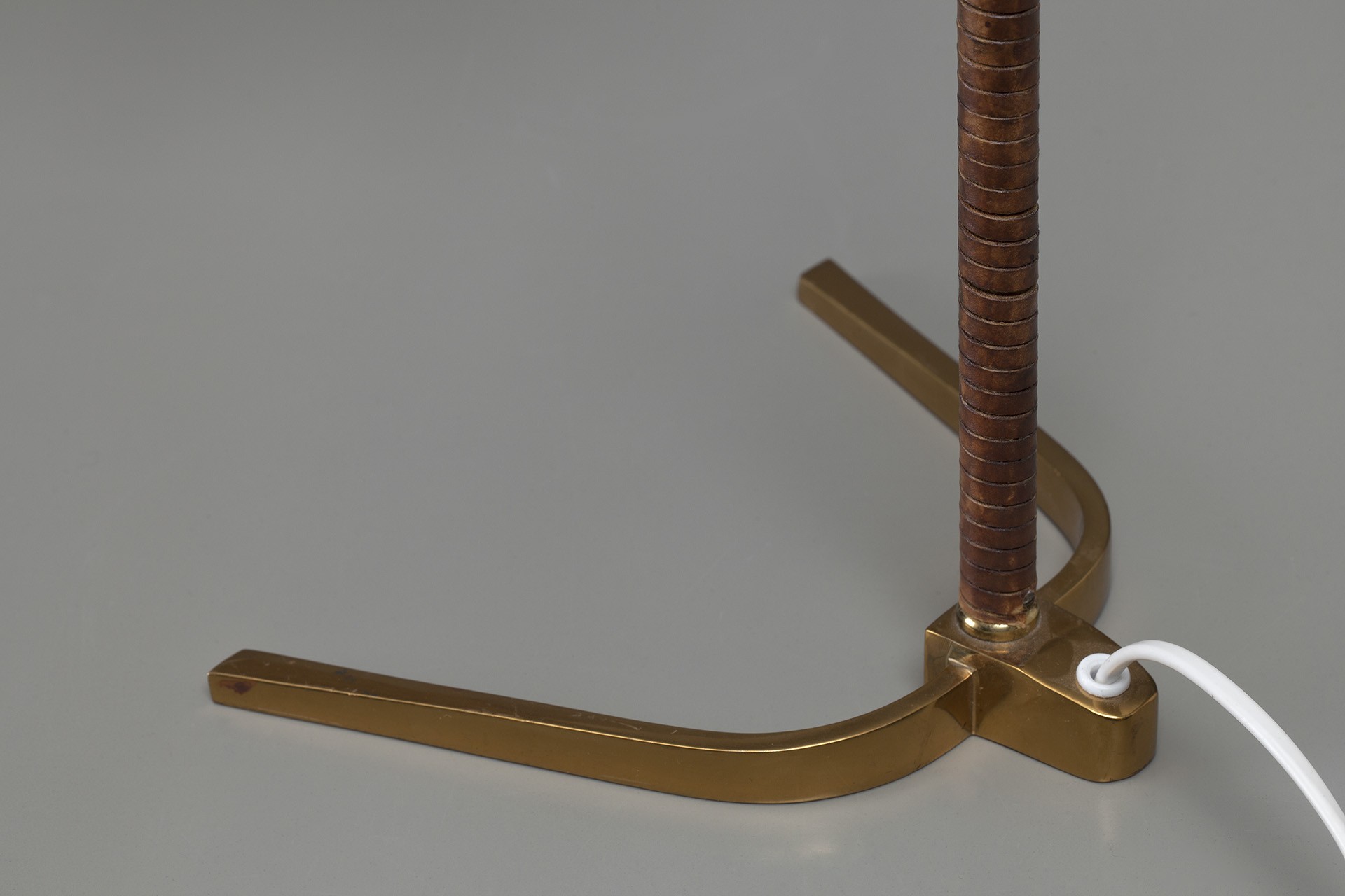 Table Lamp image 5