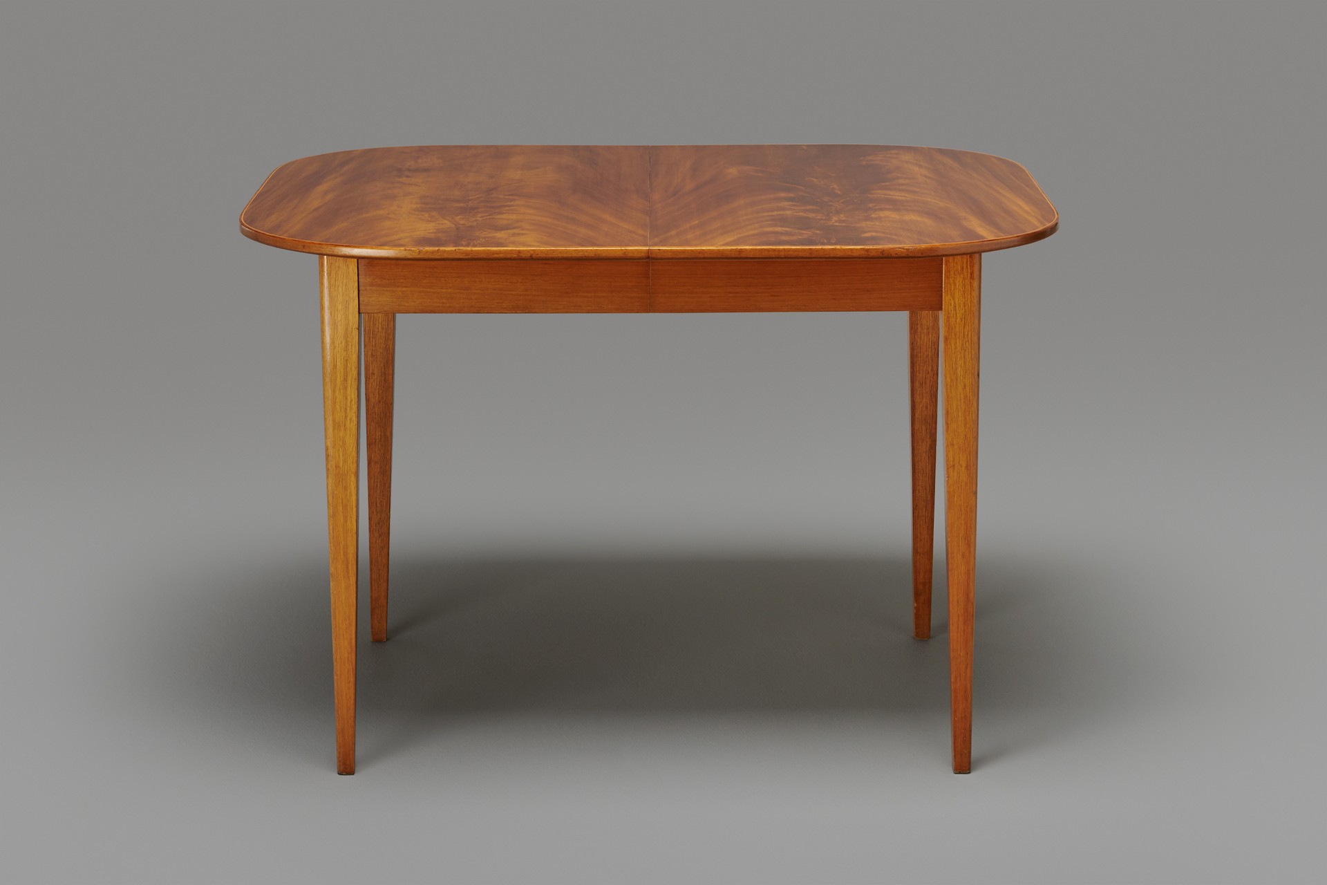 Extending Dining Table image 4