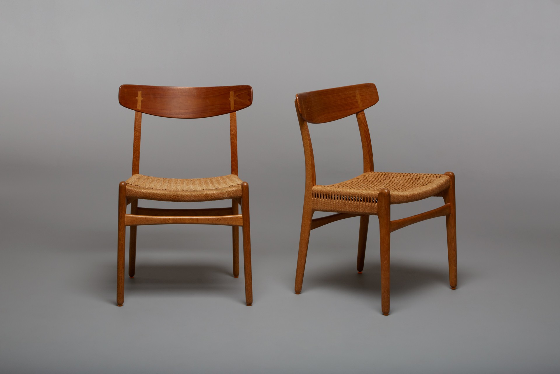 Set of Eight Dining Chairs, Model no. CH 23 image 2