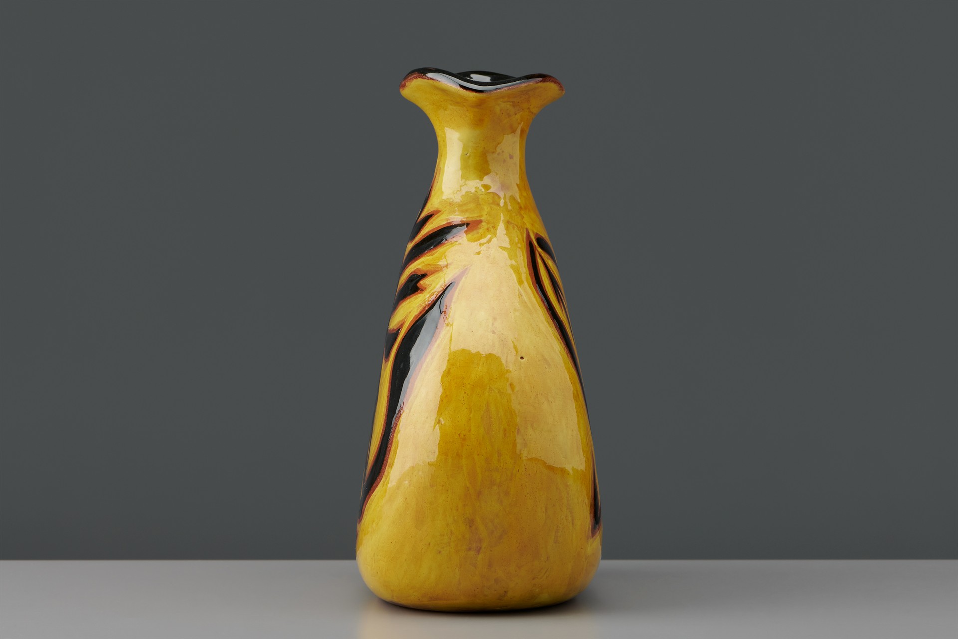 Vase image 4