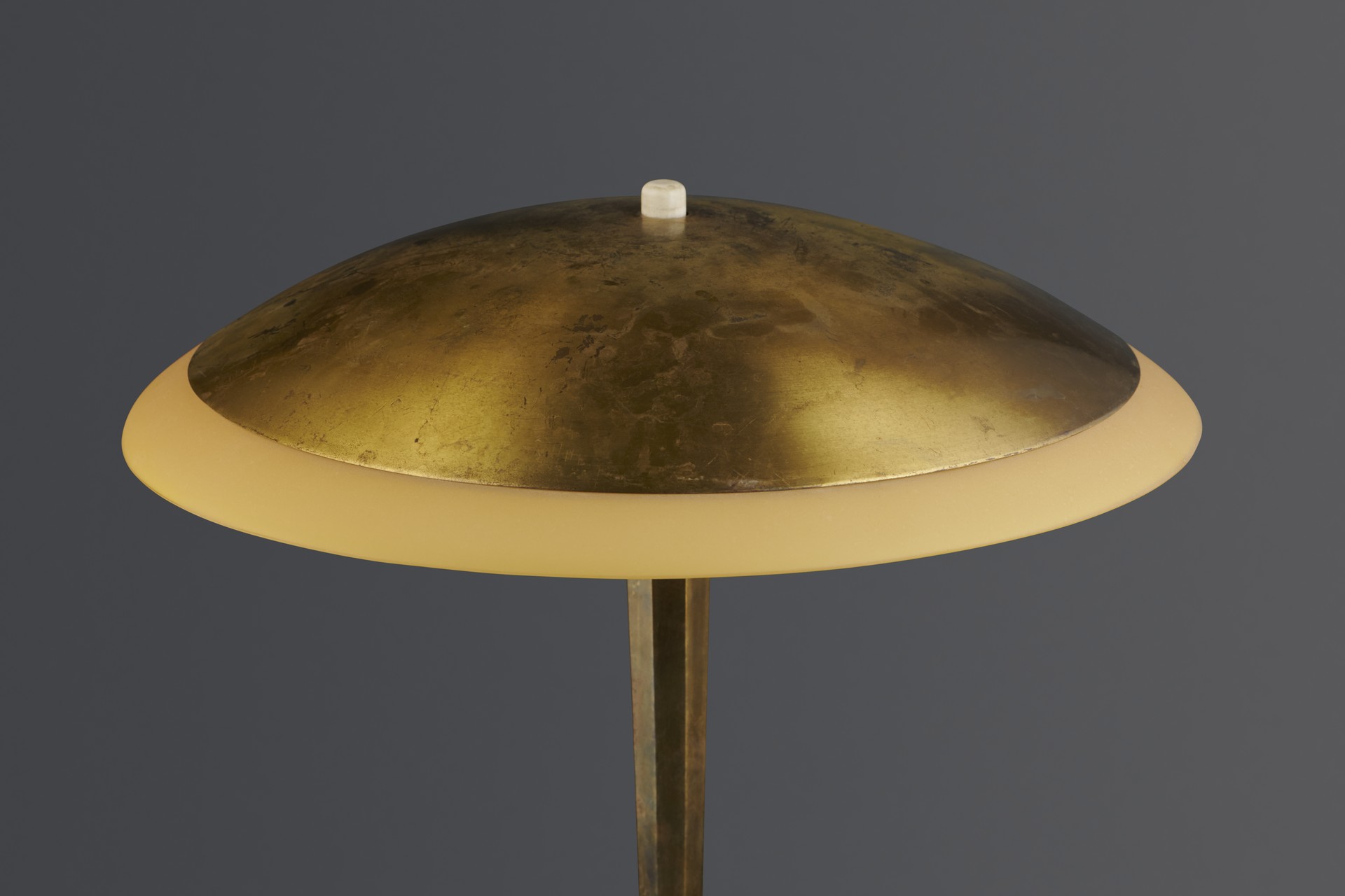 Table Lamp image 3