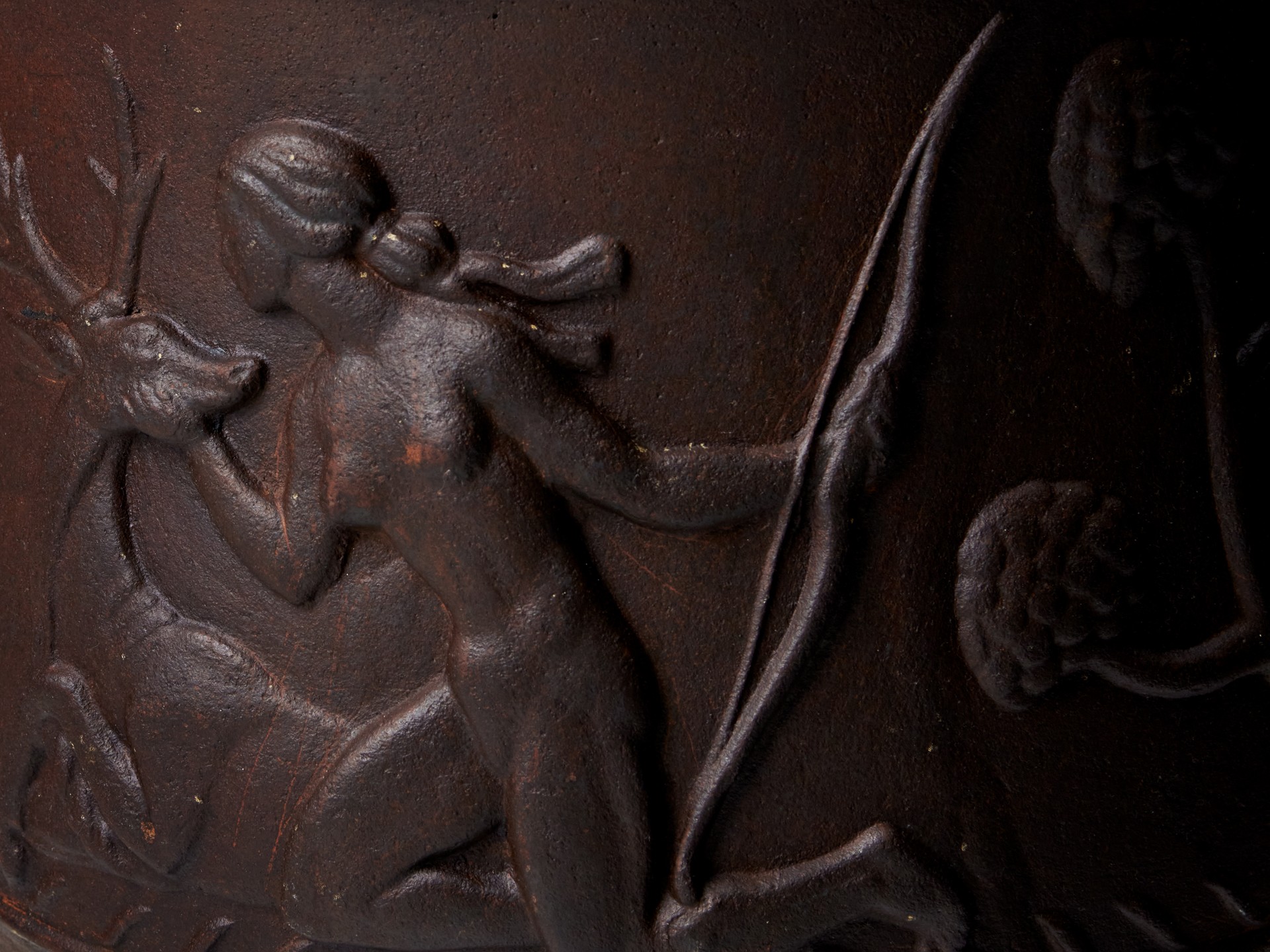 Diana Urn image 4