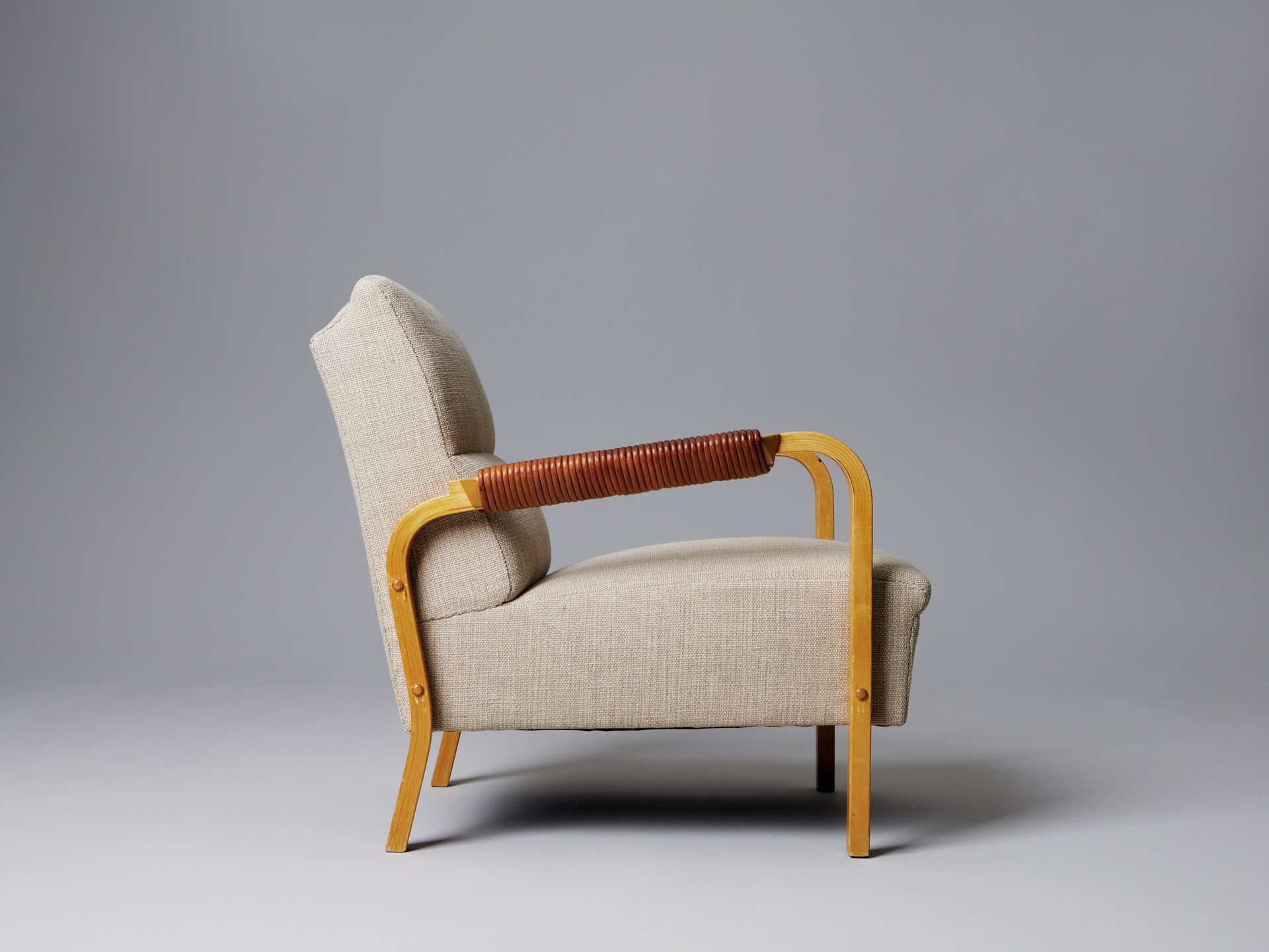 Armchair No.48 image 3