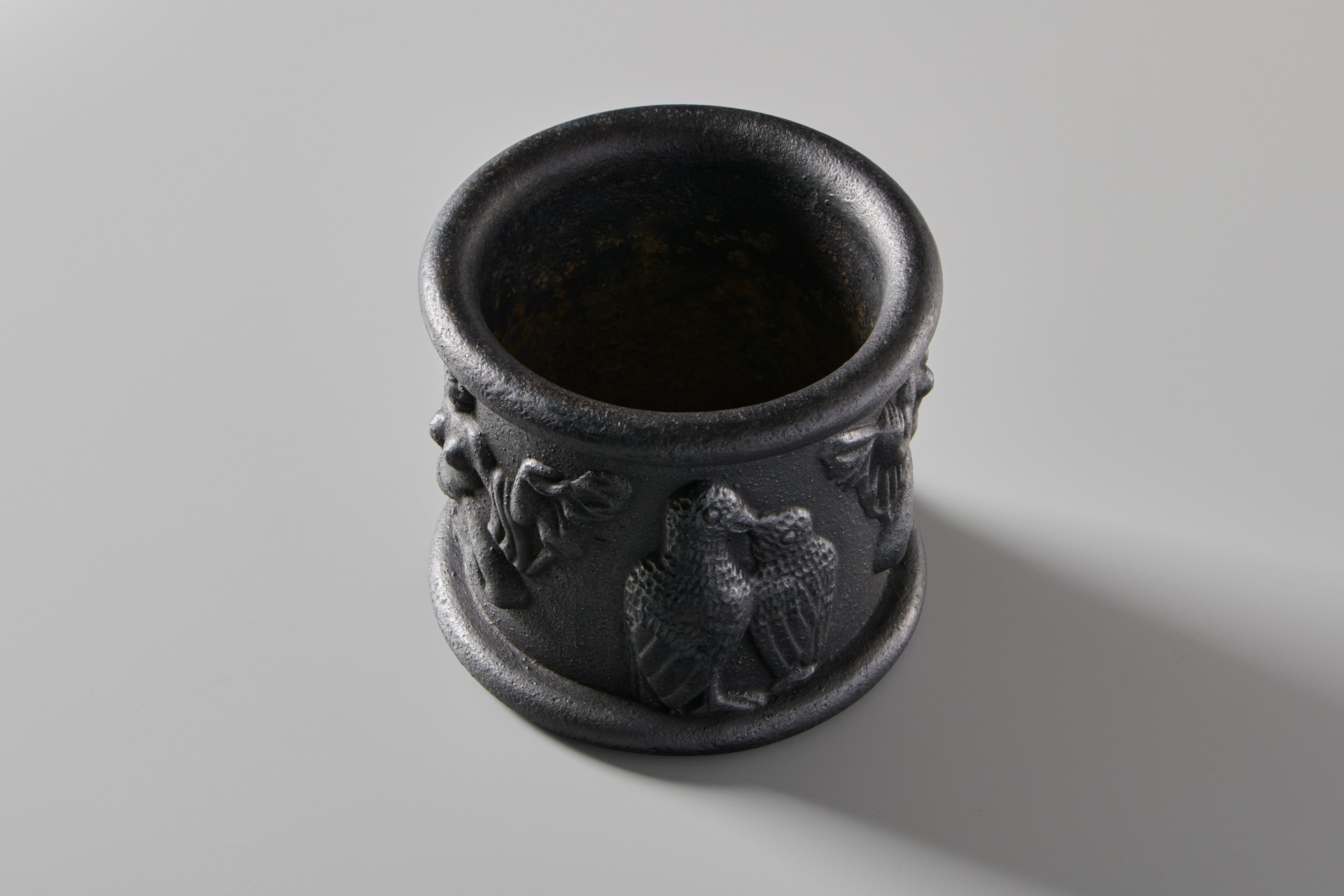 Set of Four Urns No.1 image 7