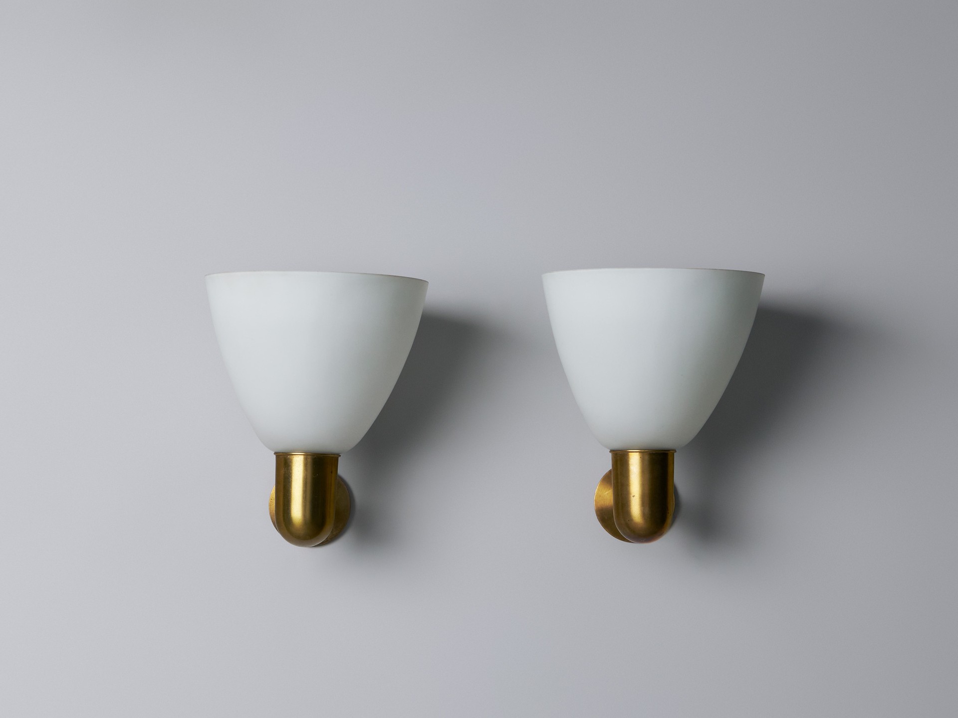 Pair of Wall Lamps image 4