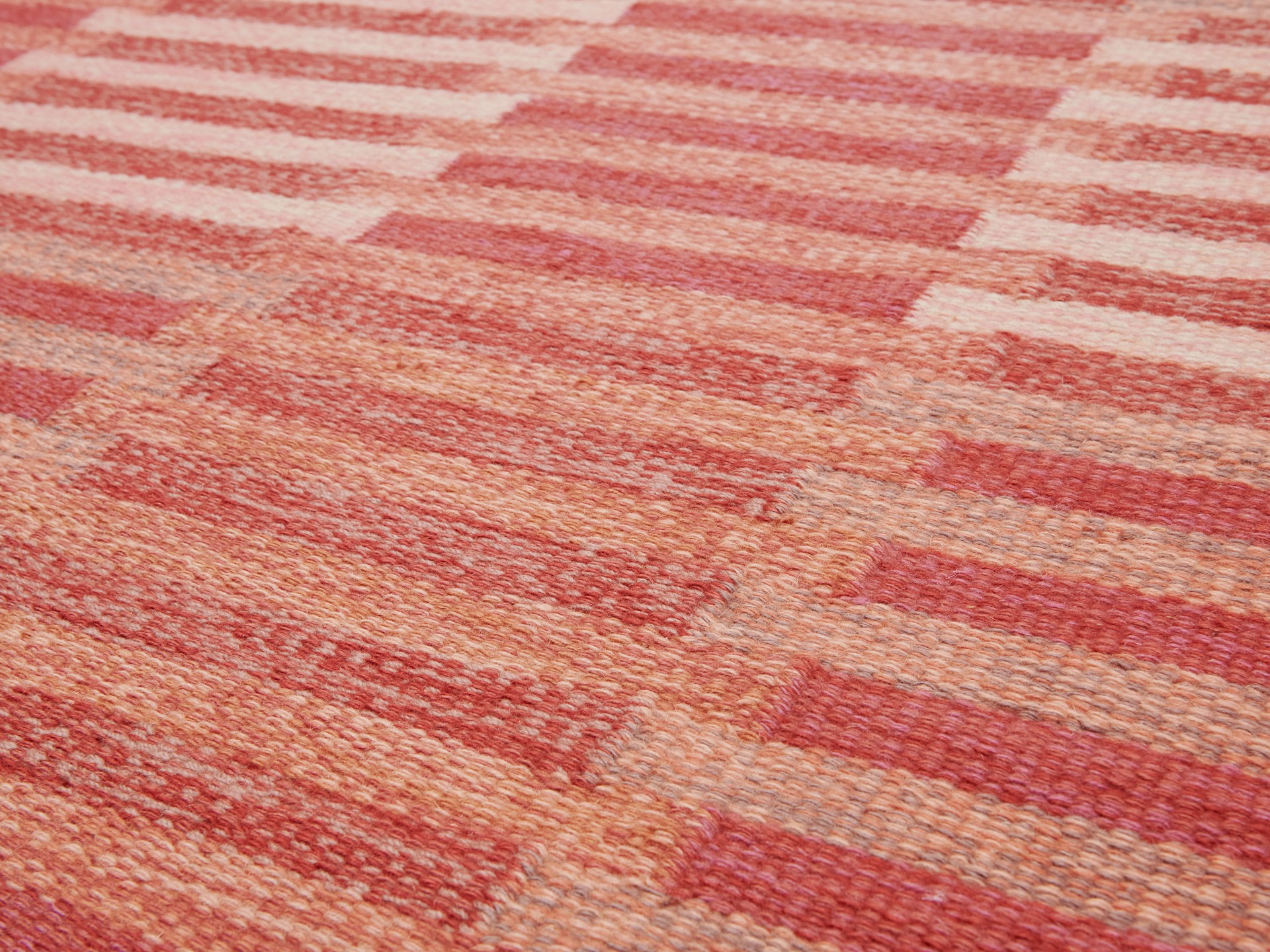 'Capella' Rug image 4