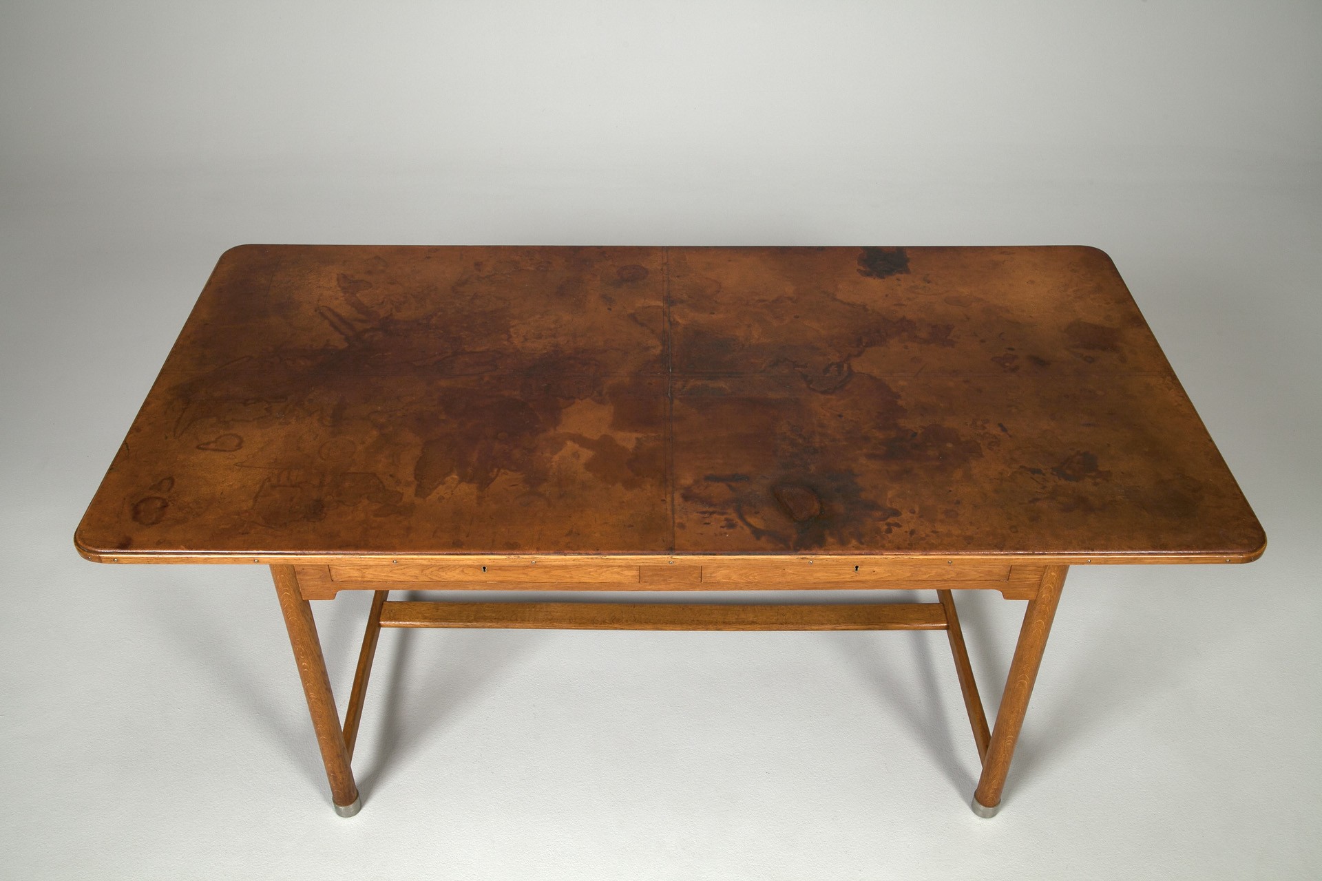 Mogens Koch Partners Desk image 3