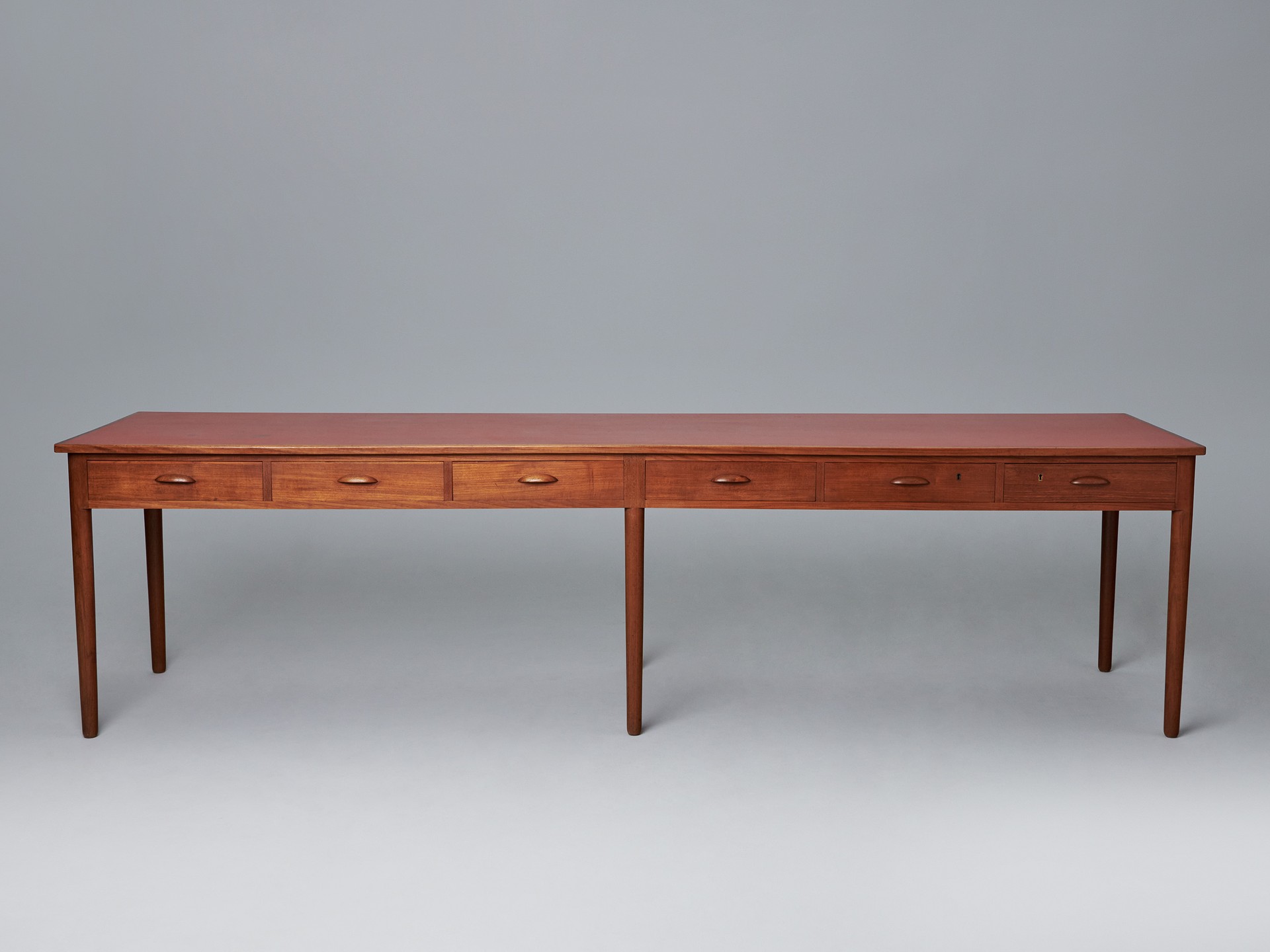 Long Console image 2