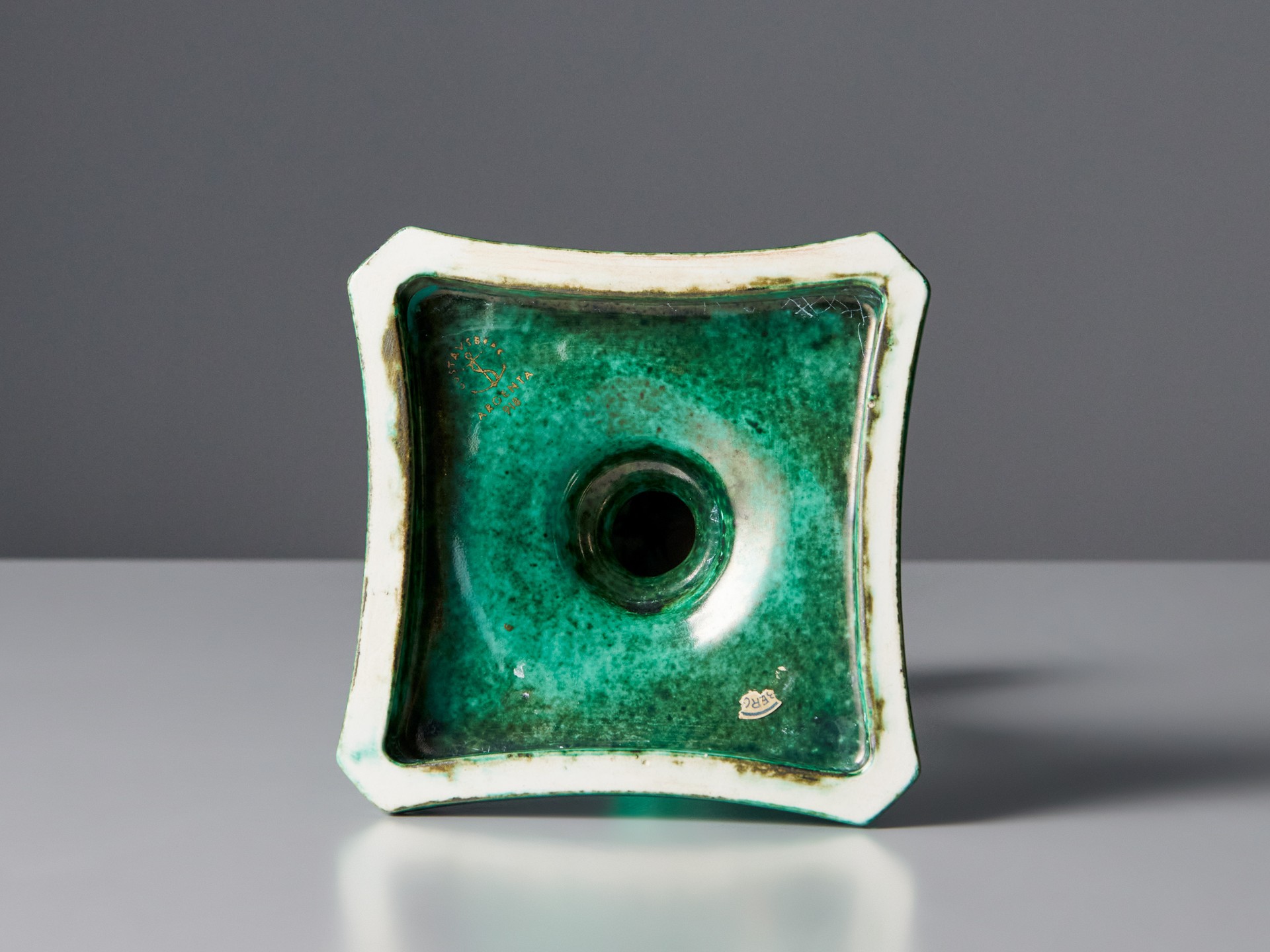 Pair of 'Argenta' Candlesticks image 4