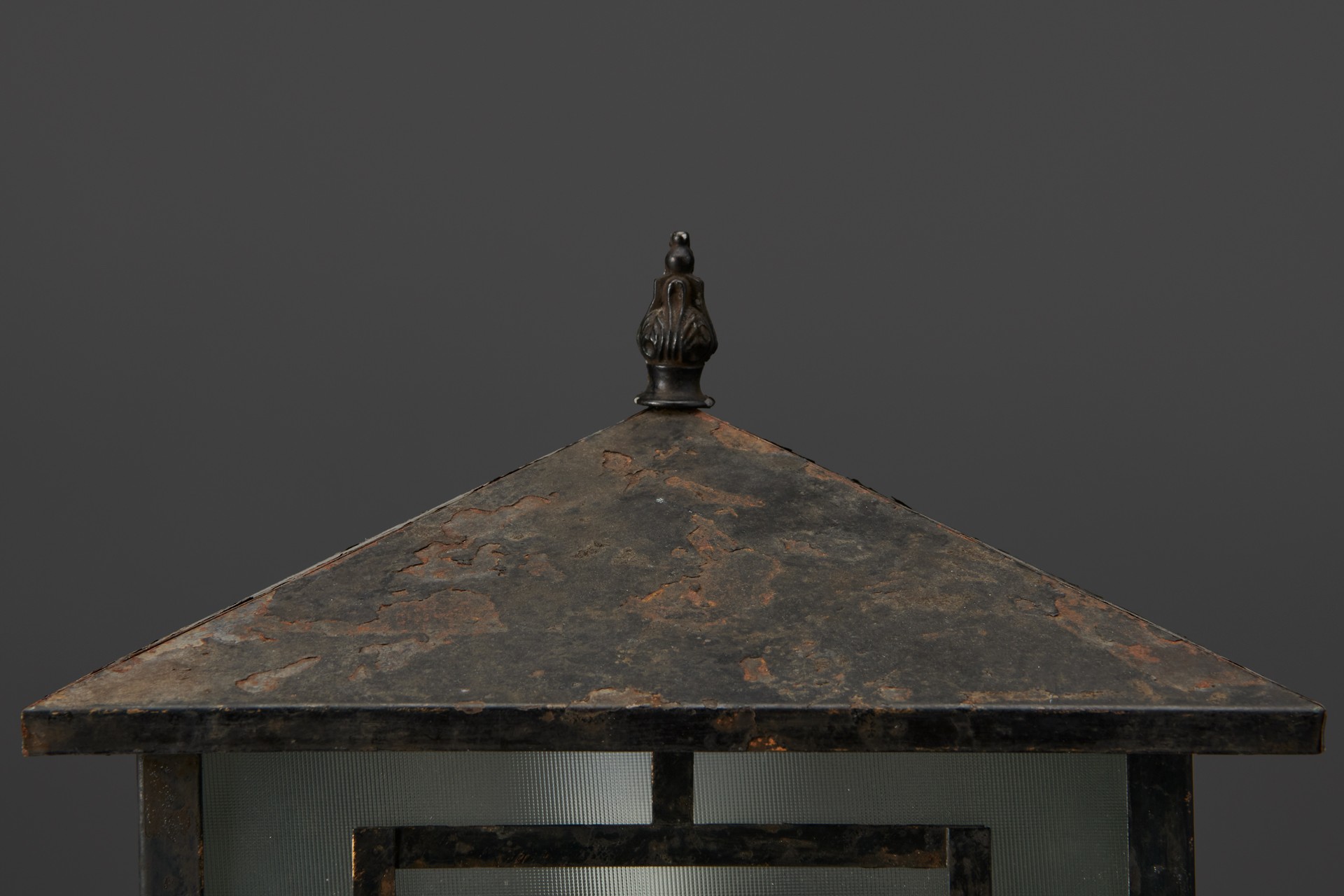 Pair of Lanterns image 4