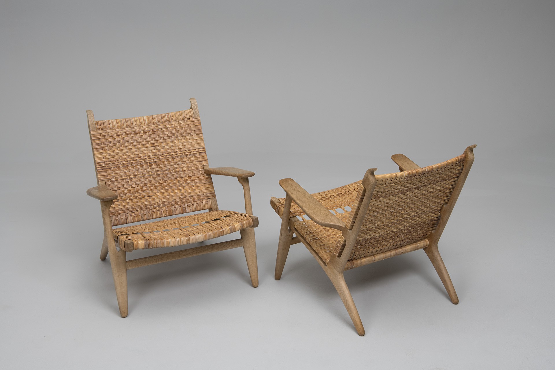 Pair of Armchairs, Model no. 'CH-27' image 2