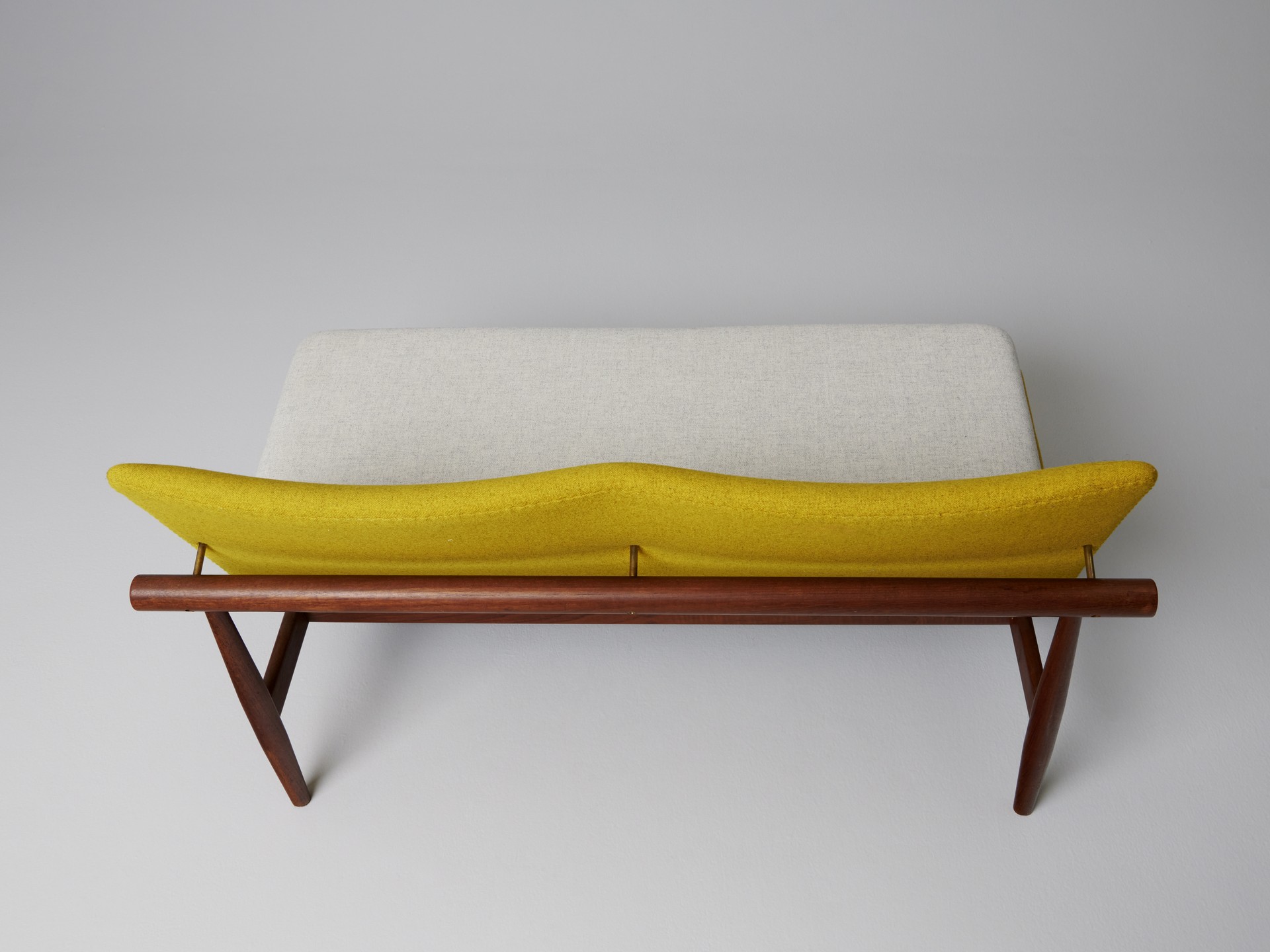 'Japan' Sofa image 6