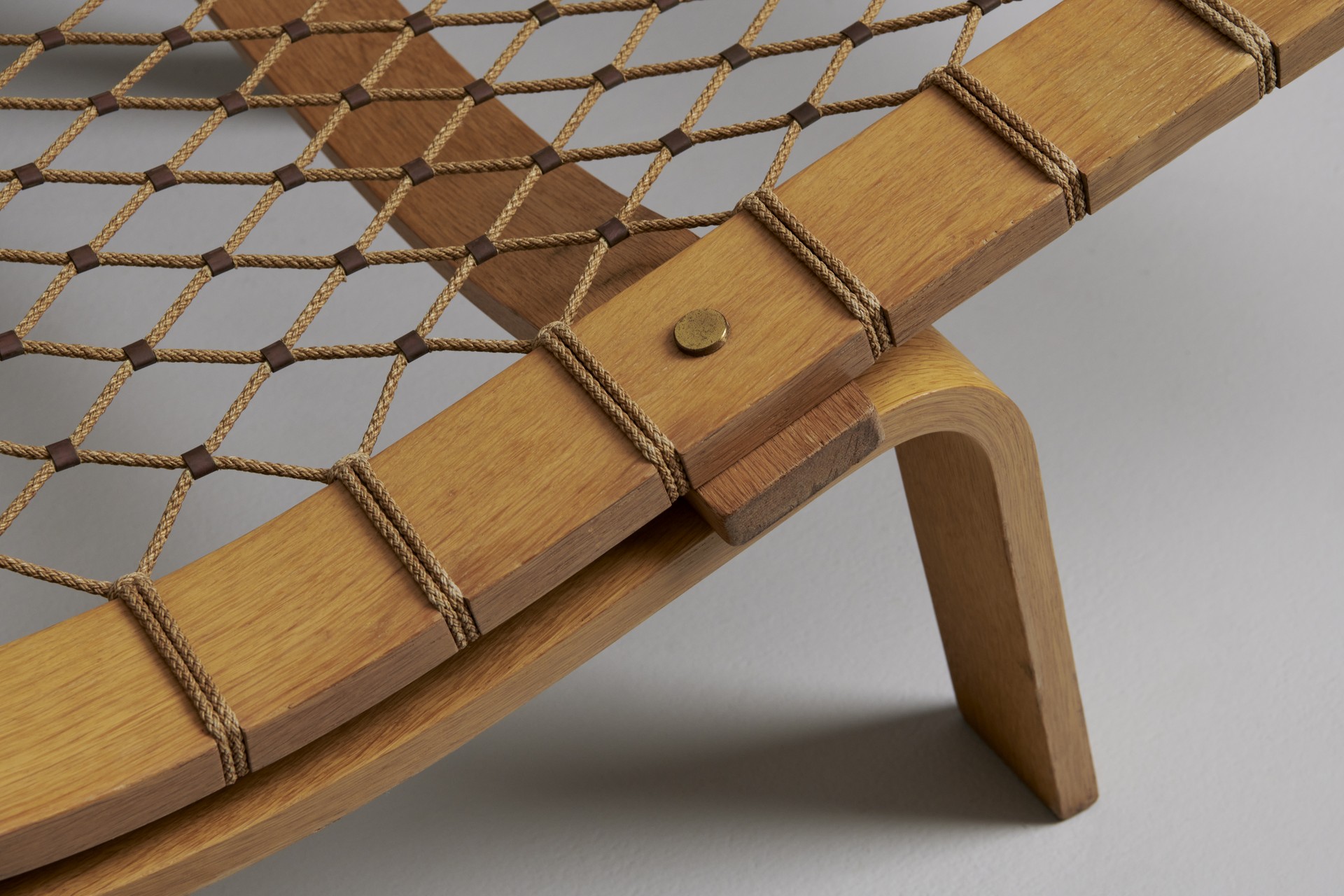'Hammock' Chaise Longue image 7