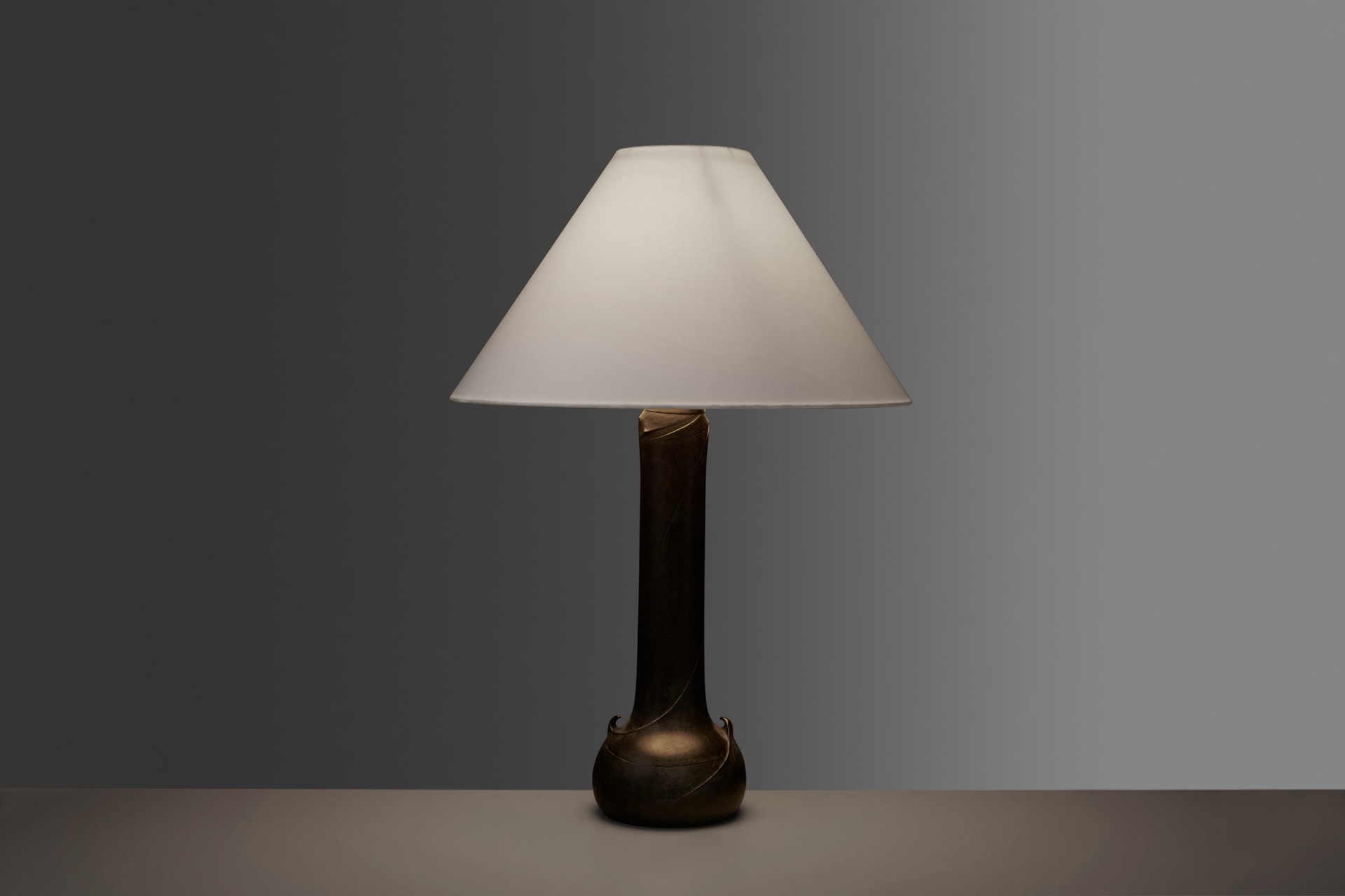 Table Lamp image 2