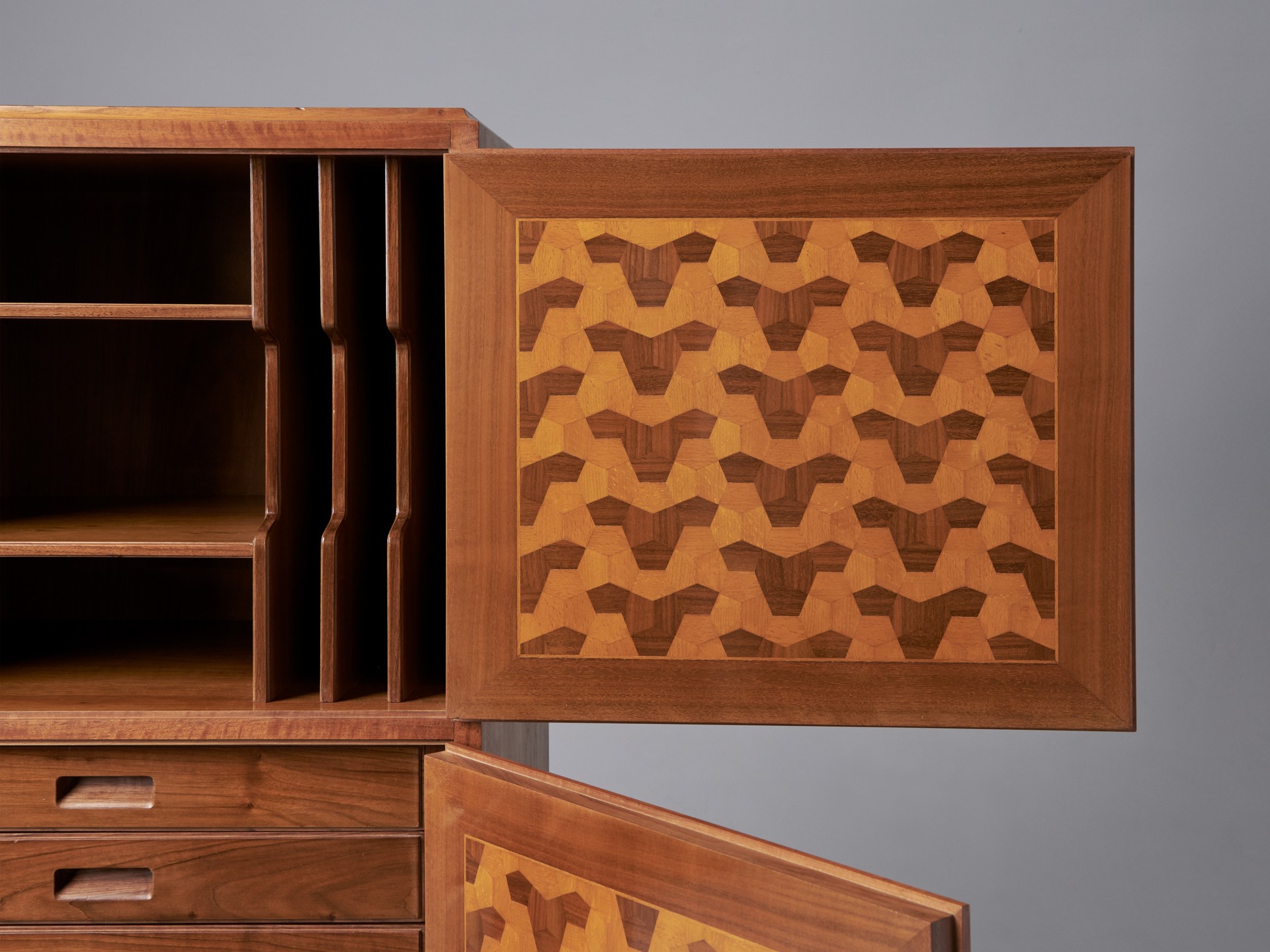 Swedish Cabinet image 8