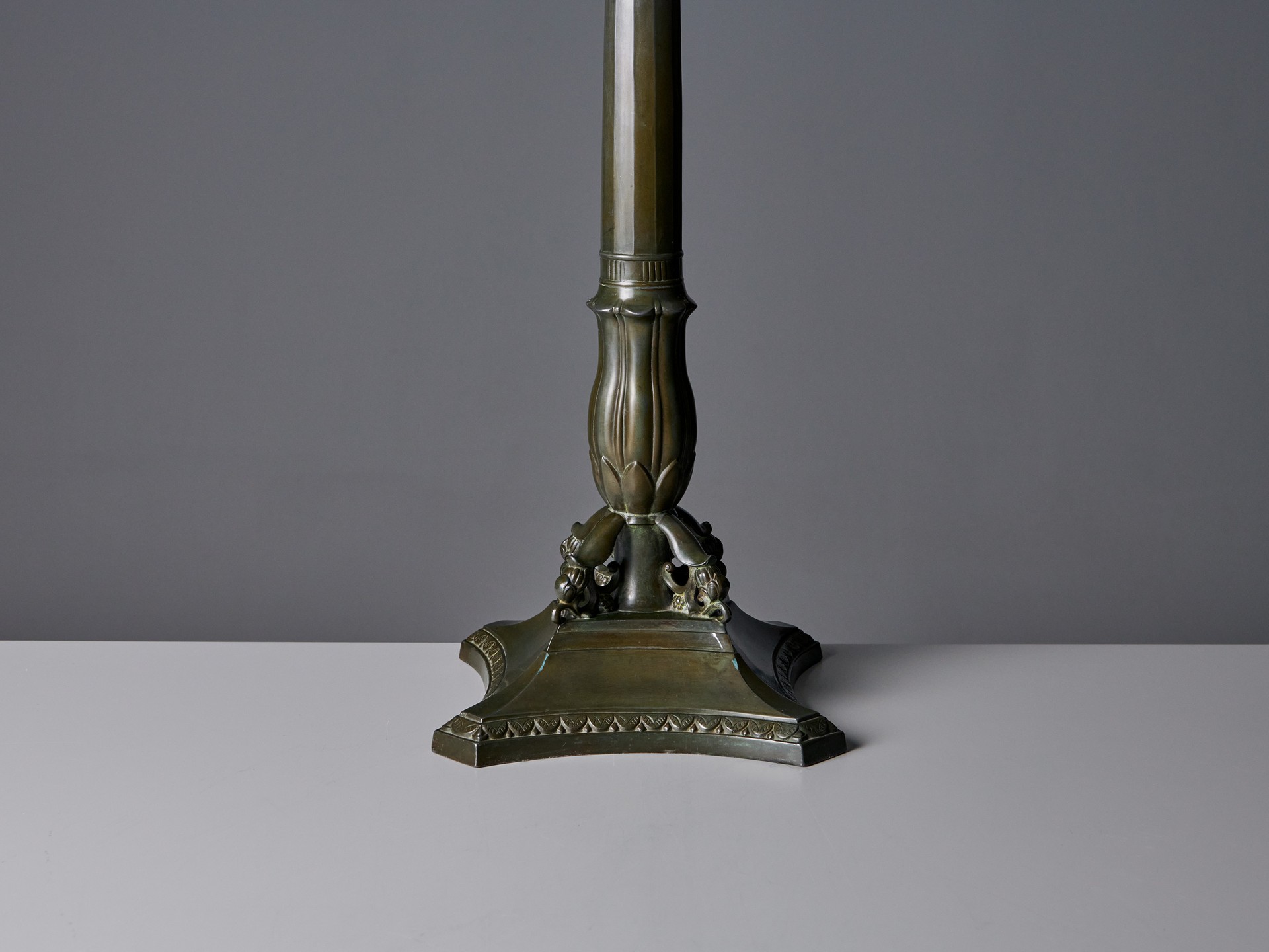 Table Lamp image 3