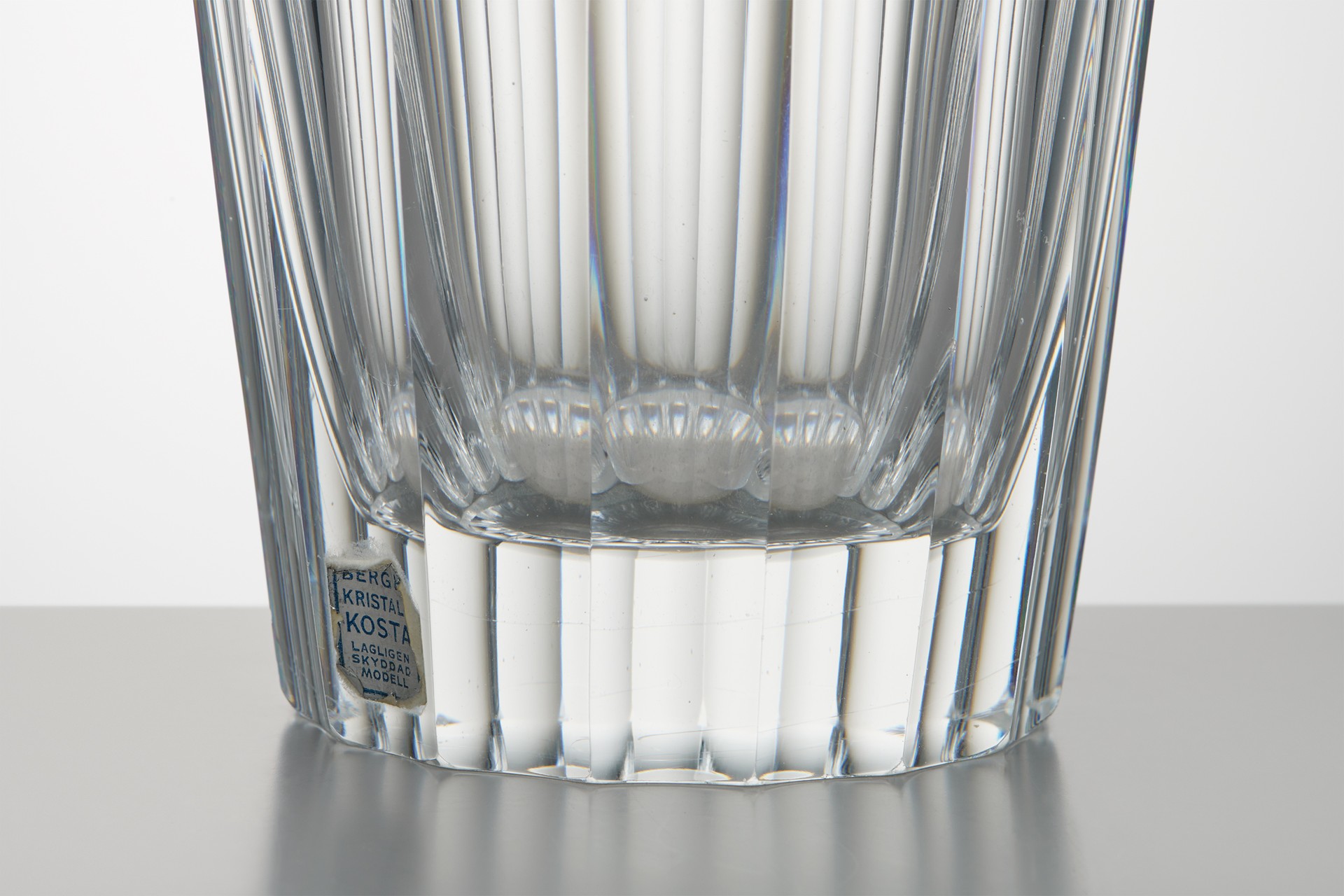 Vase image 4