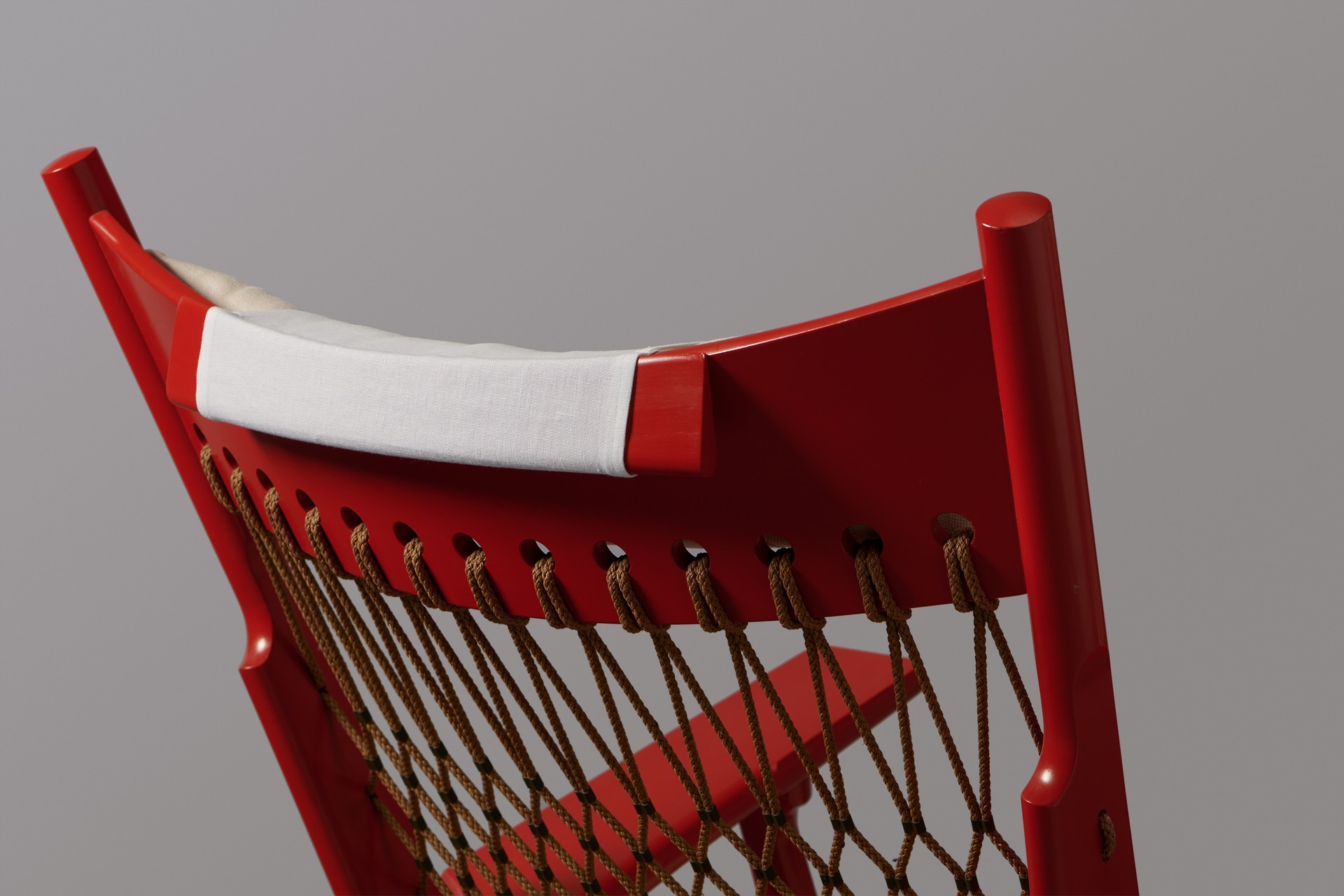 Pair of 'Web' Lounge Chairs, Model no. JH-719 image 3