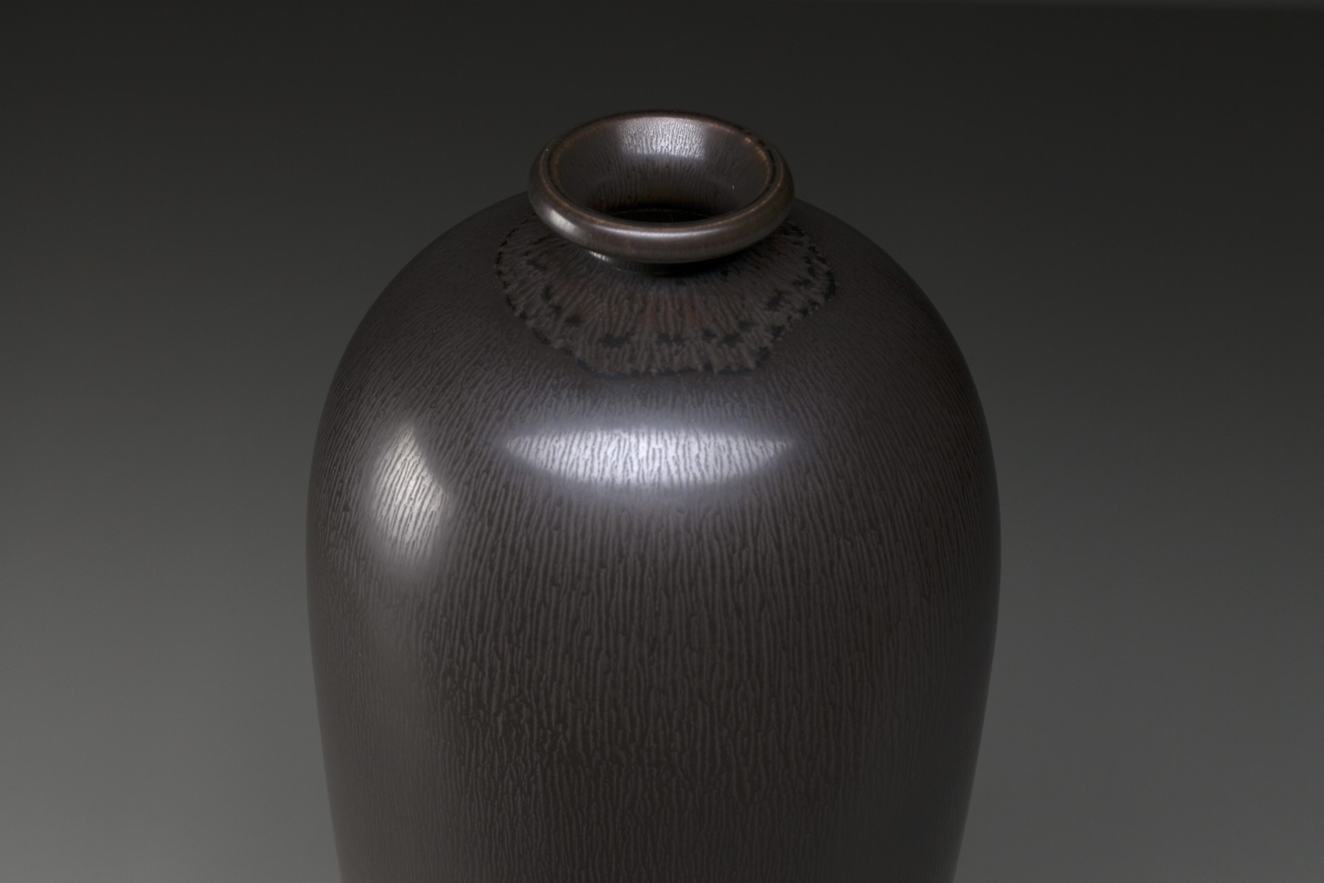 Vase image 3