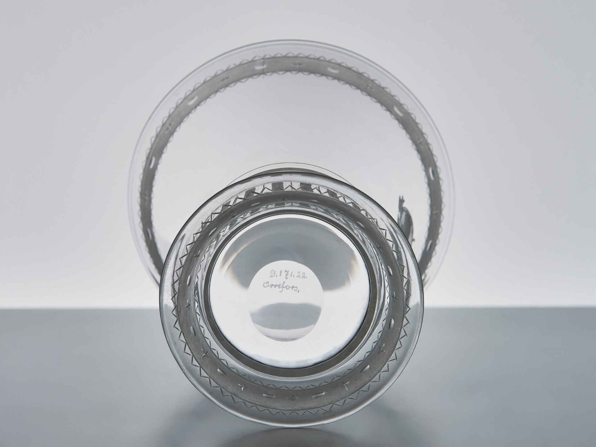 Vase image 6
