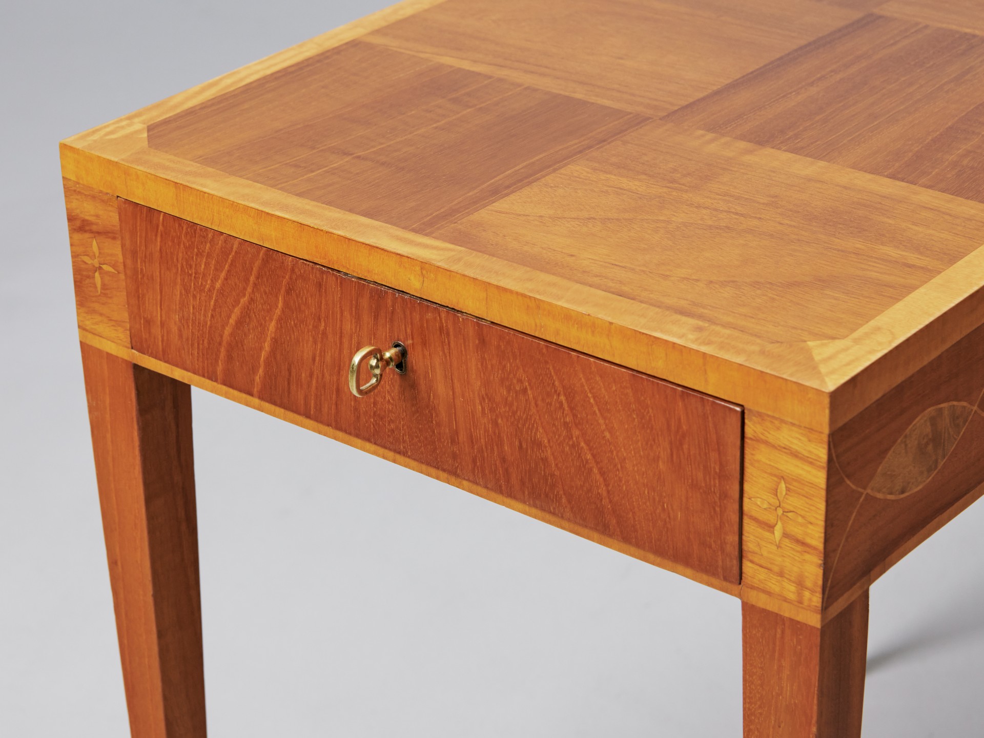 Side Table image 5