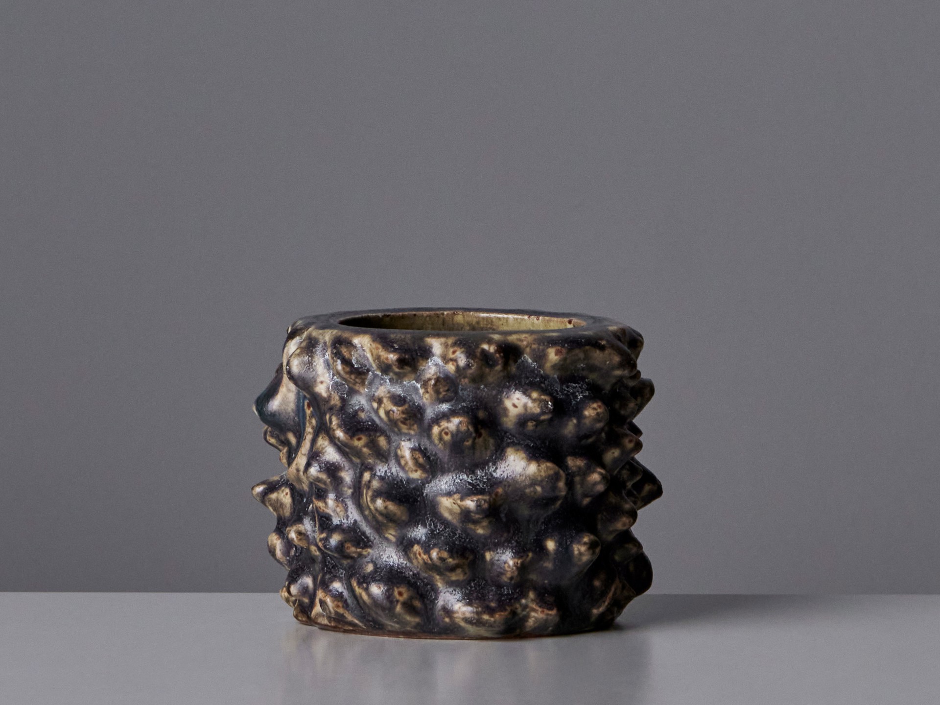 Vase in the 'Budding' Style image 3