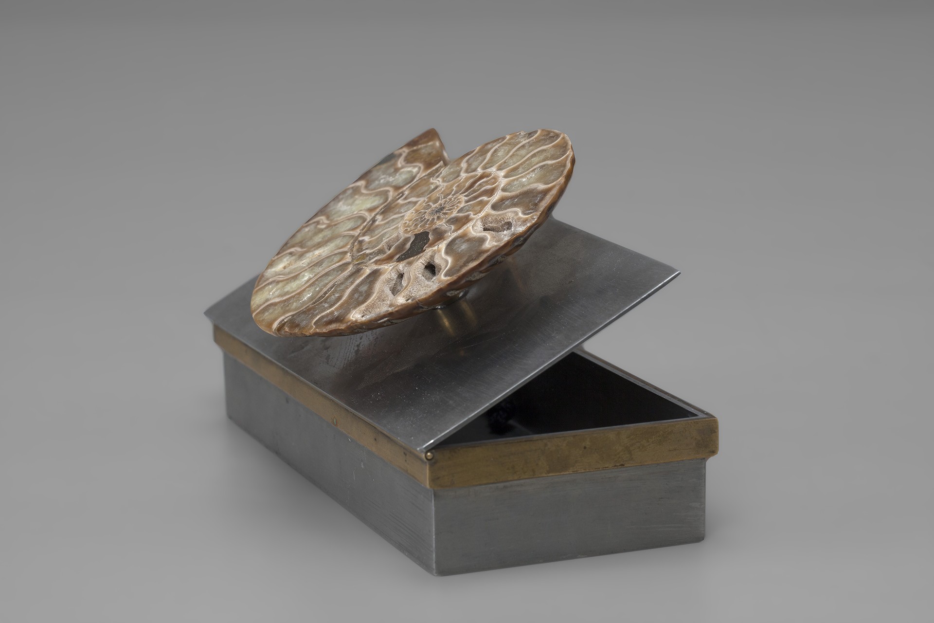 Lidded Box image 5
