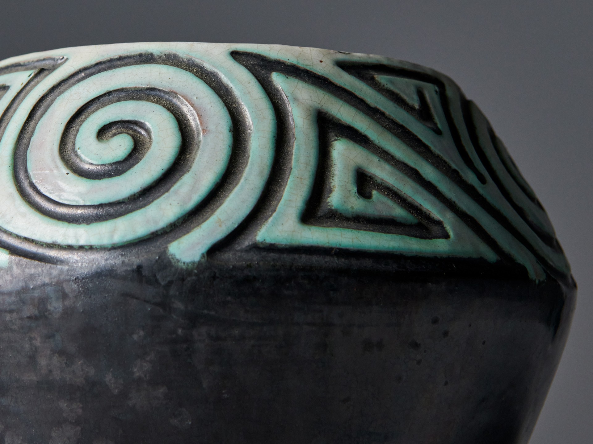 Vase image 3