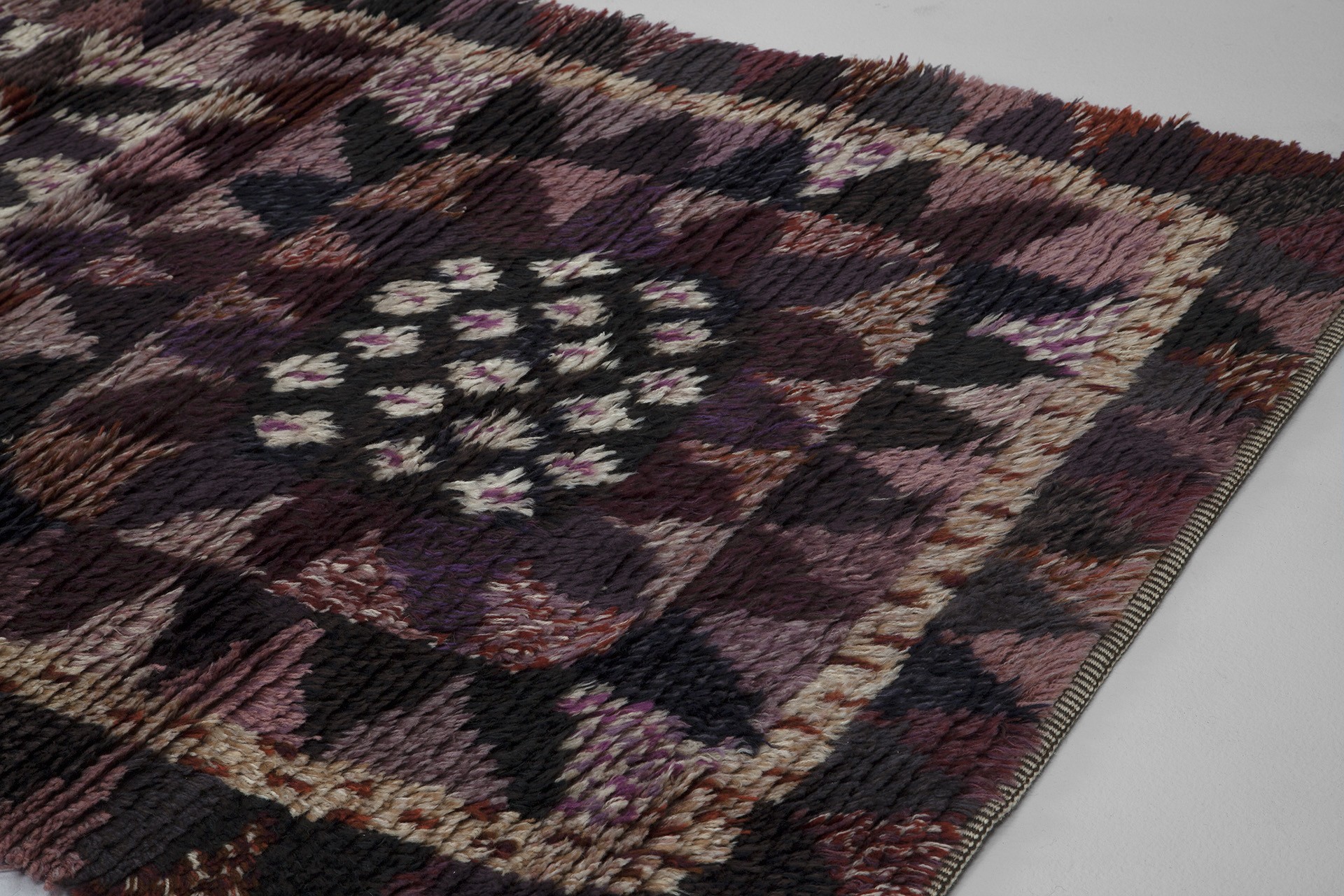 Carpet image 5