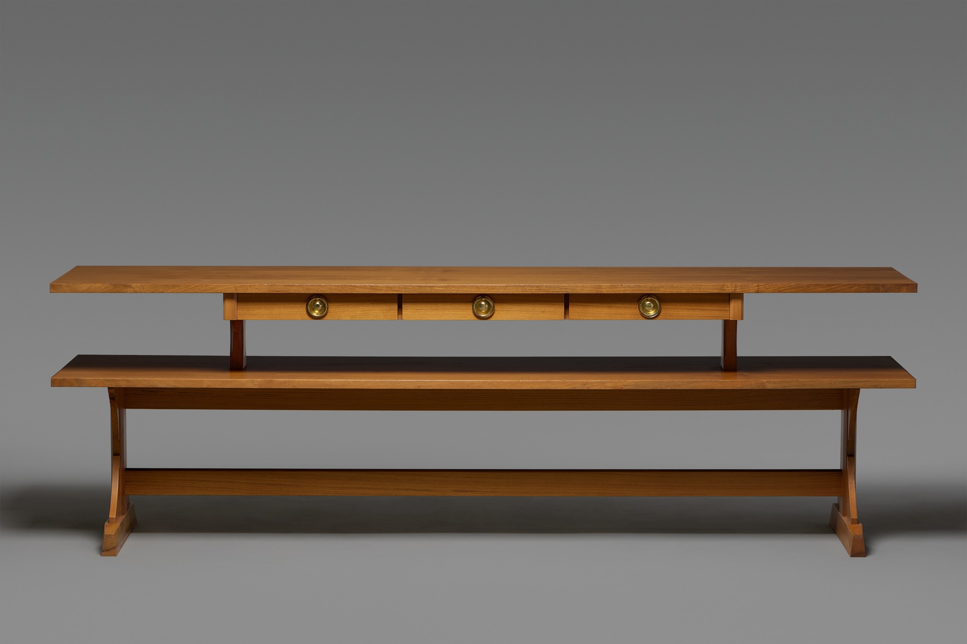 Library Console, Model no. 2226 image 2