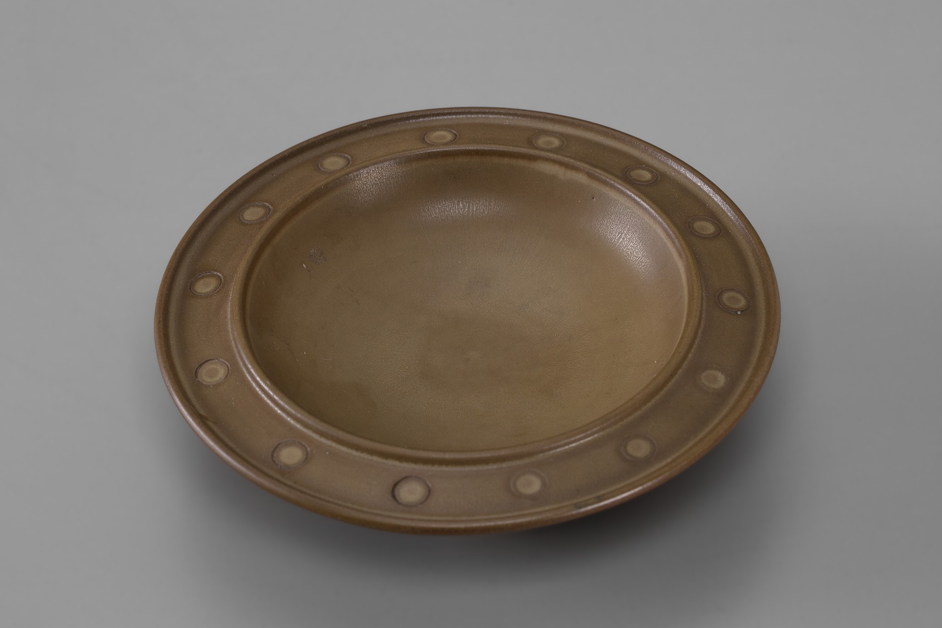"Farsta" Footed Dish image 2